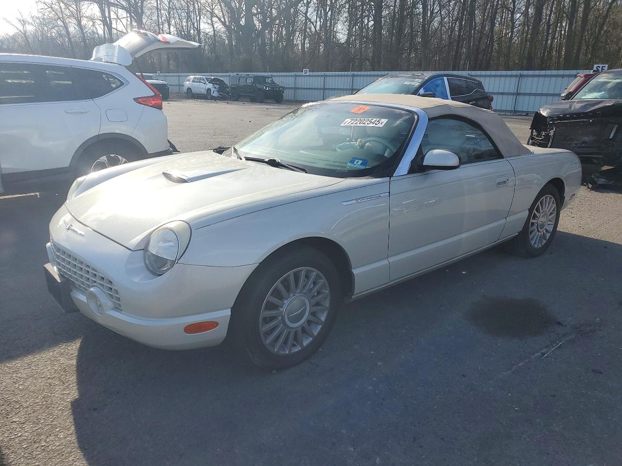 2005 Ford Thunderbird 50th Anniversary, VIN 1FAHP69A95Y108371 — Бок