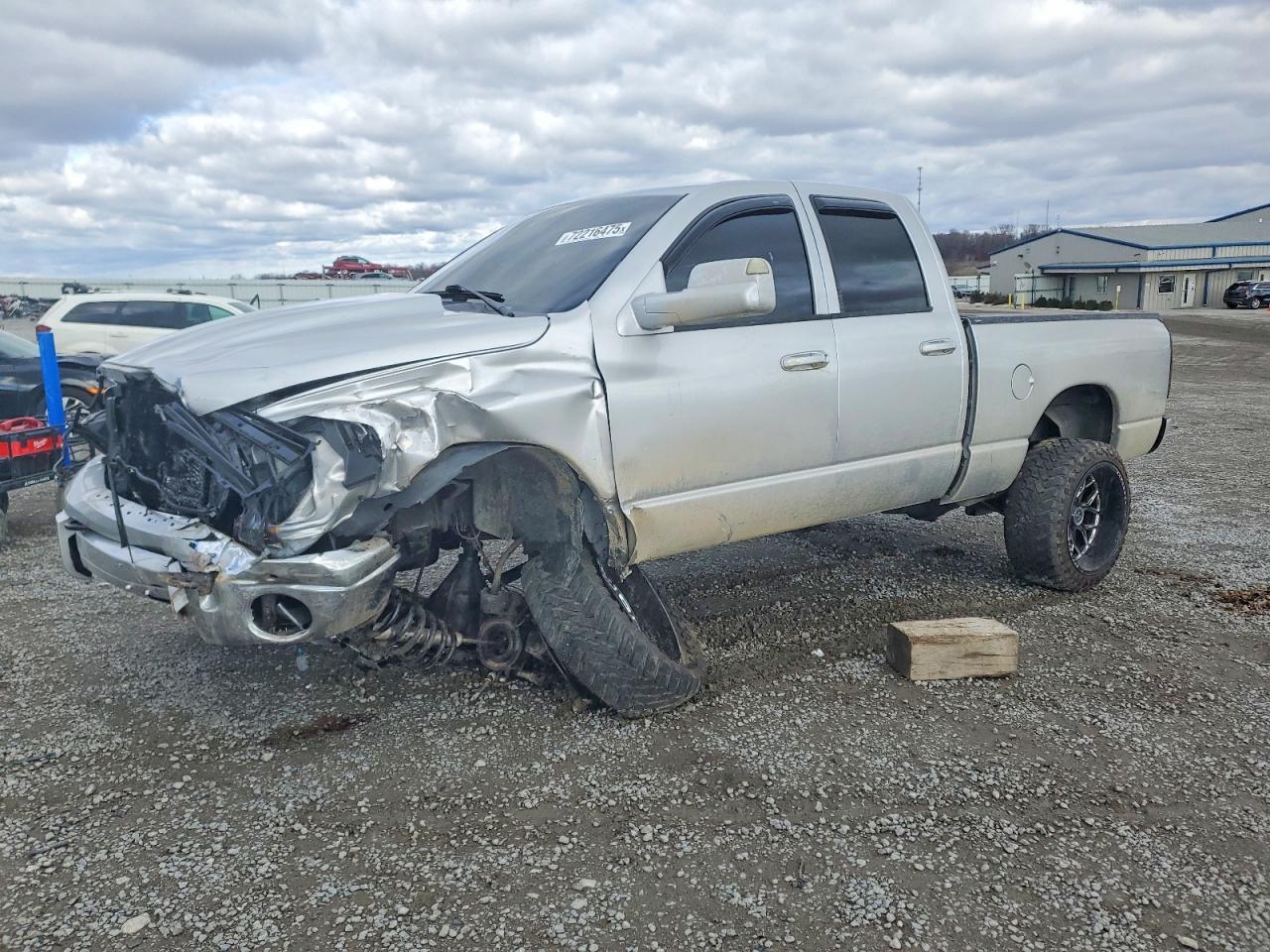 2006 Dodge 2500 SLT, VIN 3D7KS28C26G257393 — Undercarriage