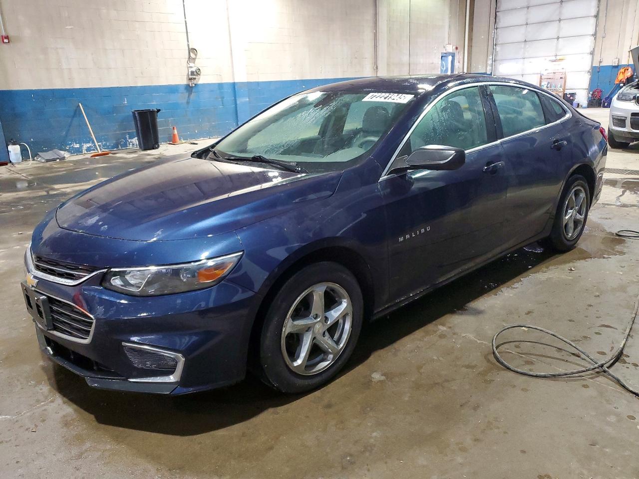2016 Chevrolet Malibu LS, VIN 1G1ZB5ST7GF183435 — Фото с аукциона
