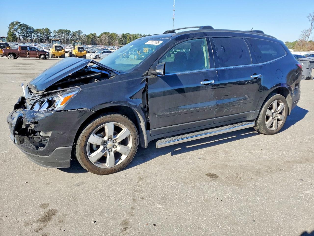 2017 Chevrolet Traverse LT, VIN 1GNKRGKD4HJ130917 — Front end