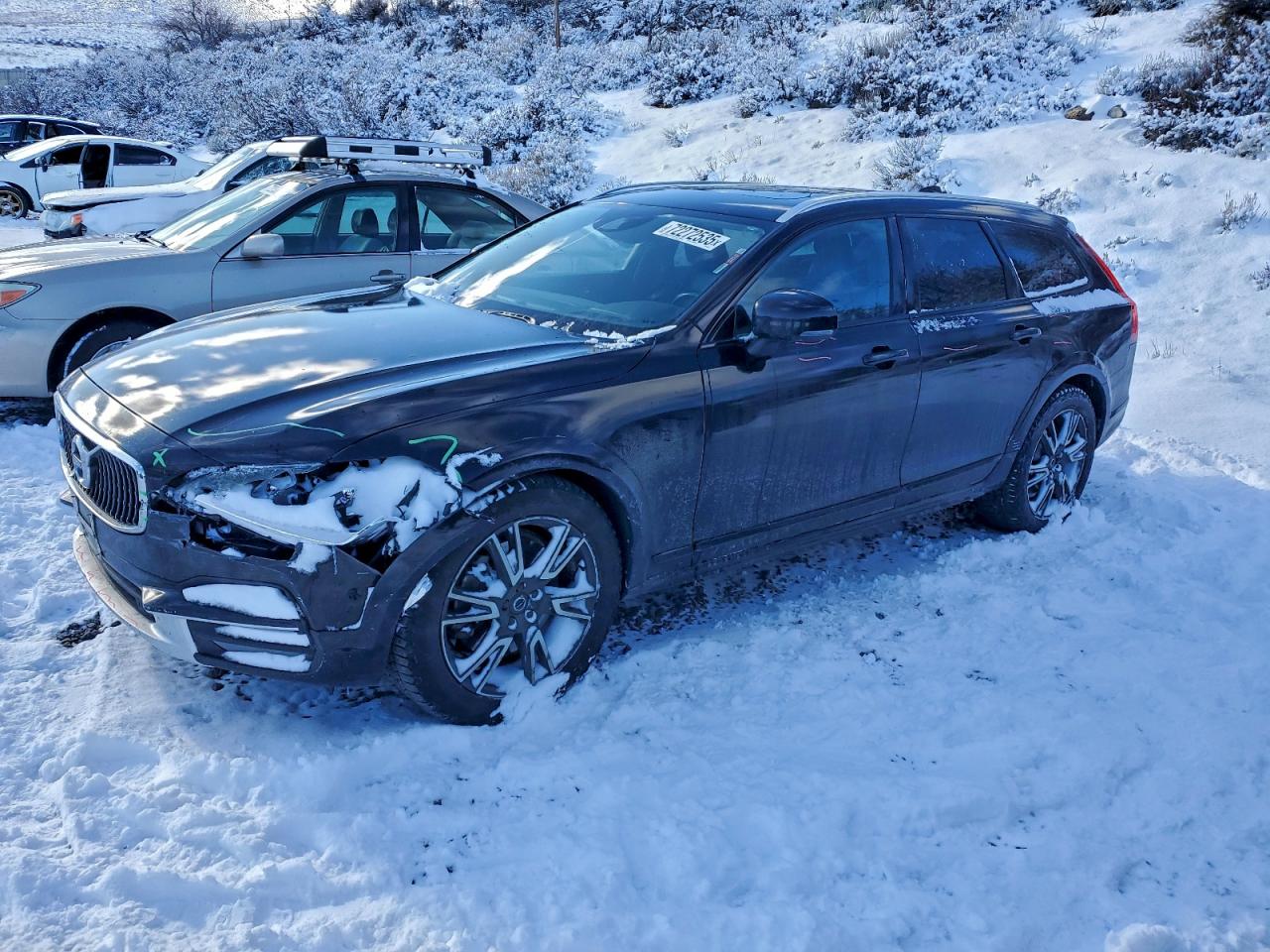 2017 Volvo V90, VIN YV4A22NL1H1004591 — Перед