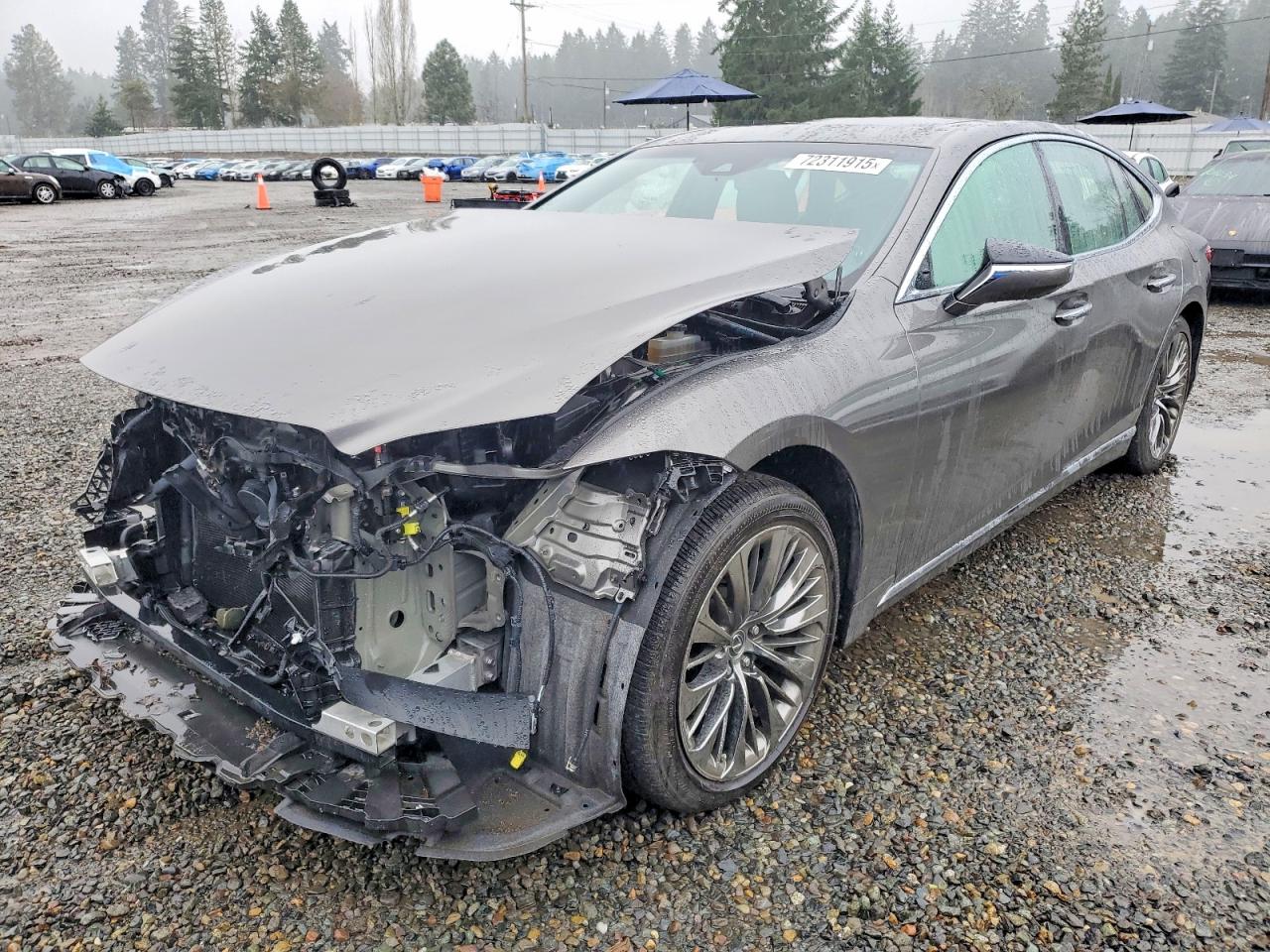 2022 Lexus LS 500, VIN JTHD51FF1N5015958 — Front end