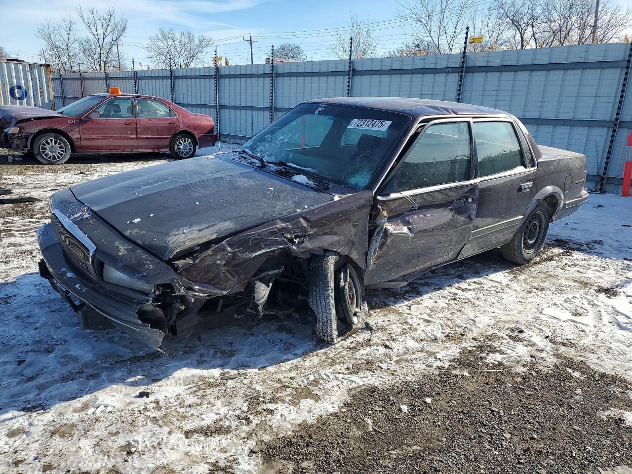 1995 Buick Century Limited SL, VIN 1G4AG55M1S6423027 — Front end