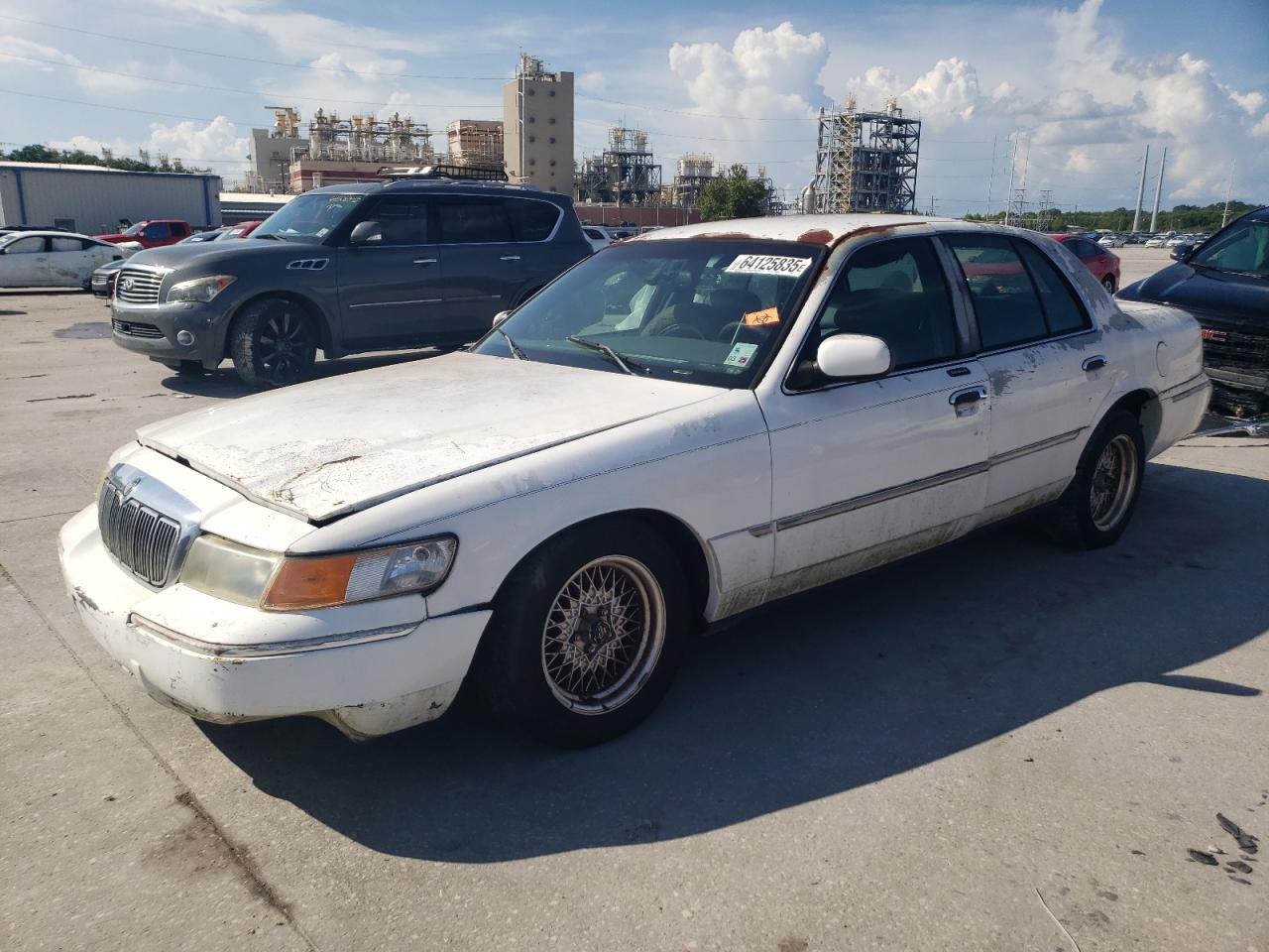 2002 Mercury Grand Marquis LS, VIN 2MEFM75W71X652801 — All over