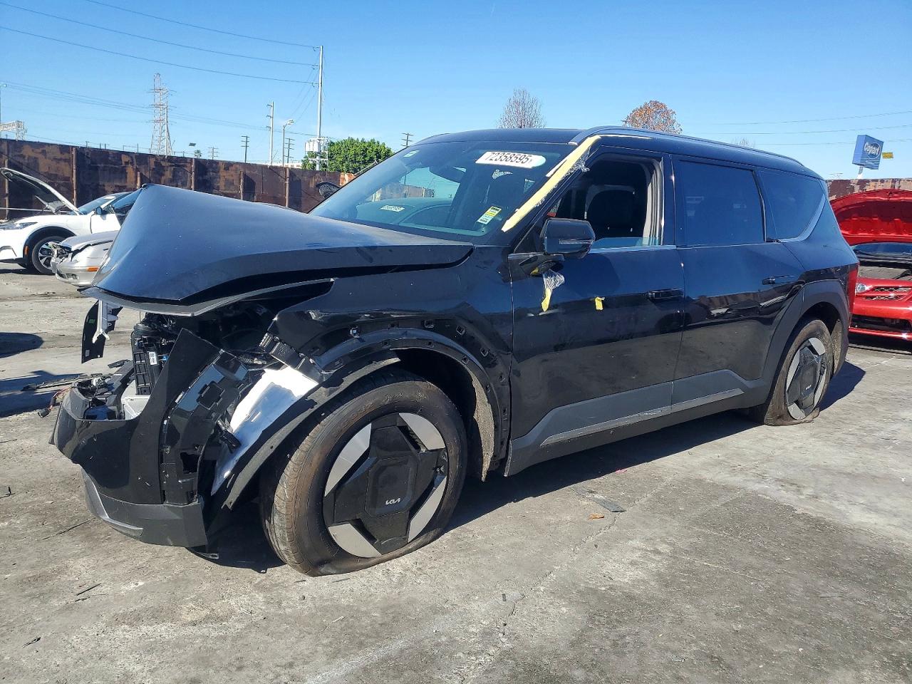 2025 Kia EV9 Wind, VIN 5XYAFFS53SG002725 — Front end