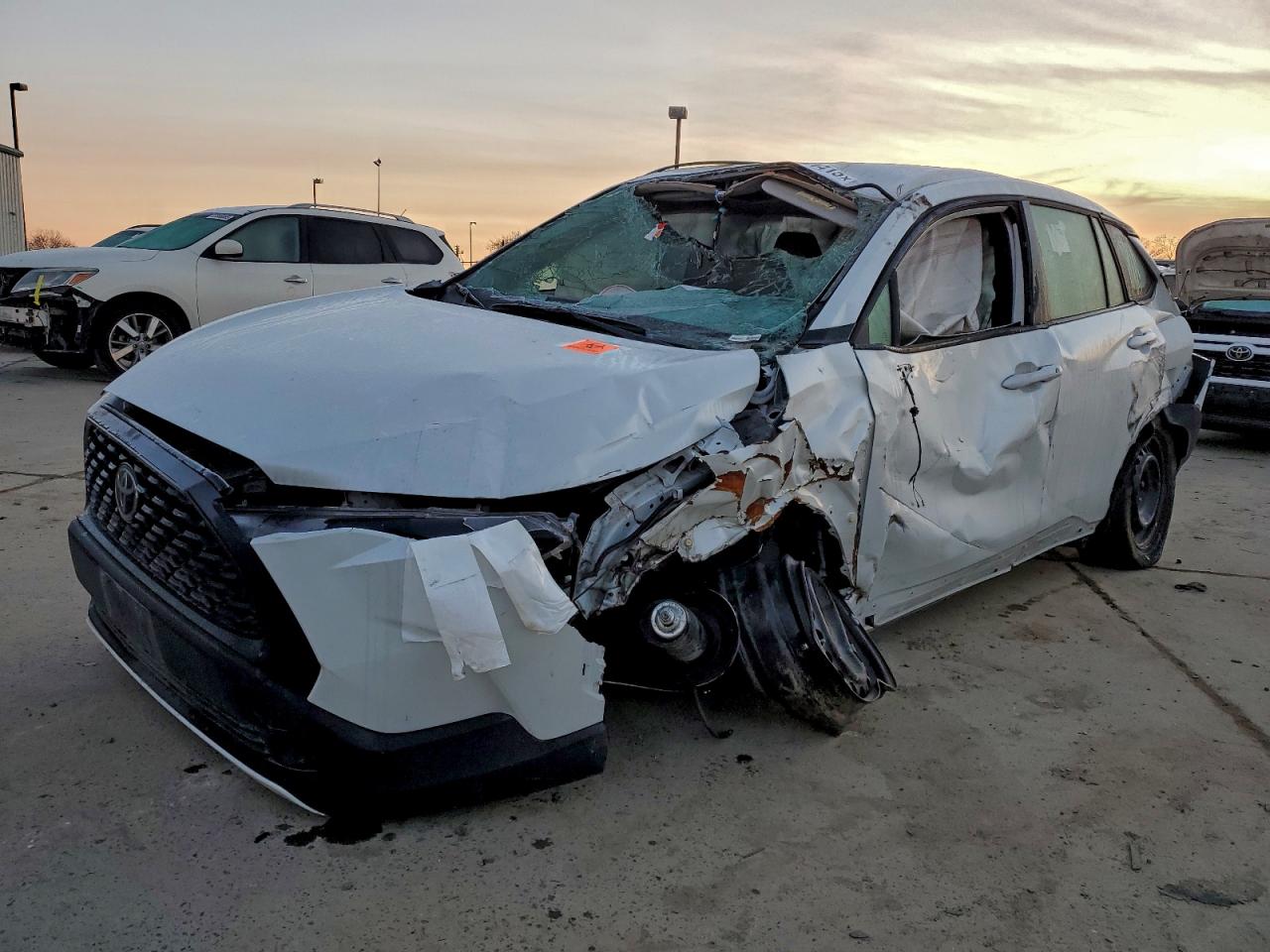 2024 Toyota Corolla Cross L, VIN 7MUAAAAG7RV084207 — All over