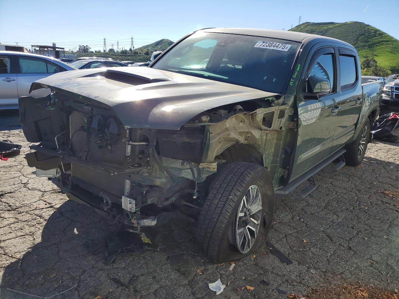 2021 Toyota Tacoma TRD Off Road, VIN 3TMCZ5AN9MM443437 — Front end