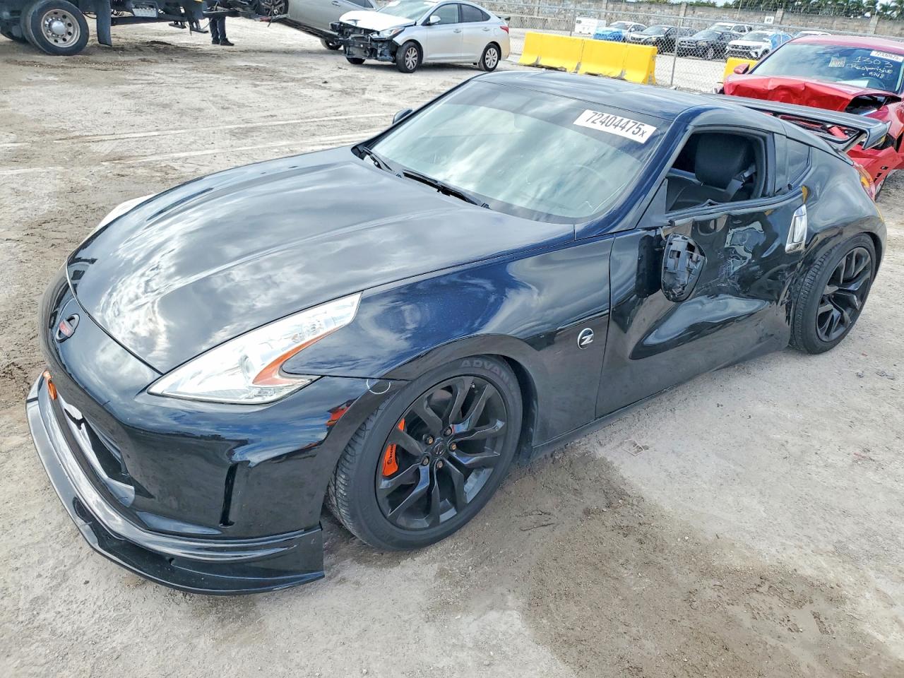2020 Nissan 370Z, VIN JN1AZ4EHXLM820313 — Side