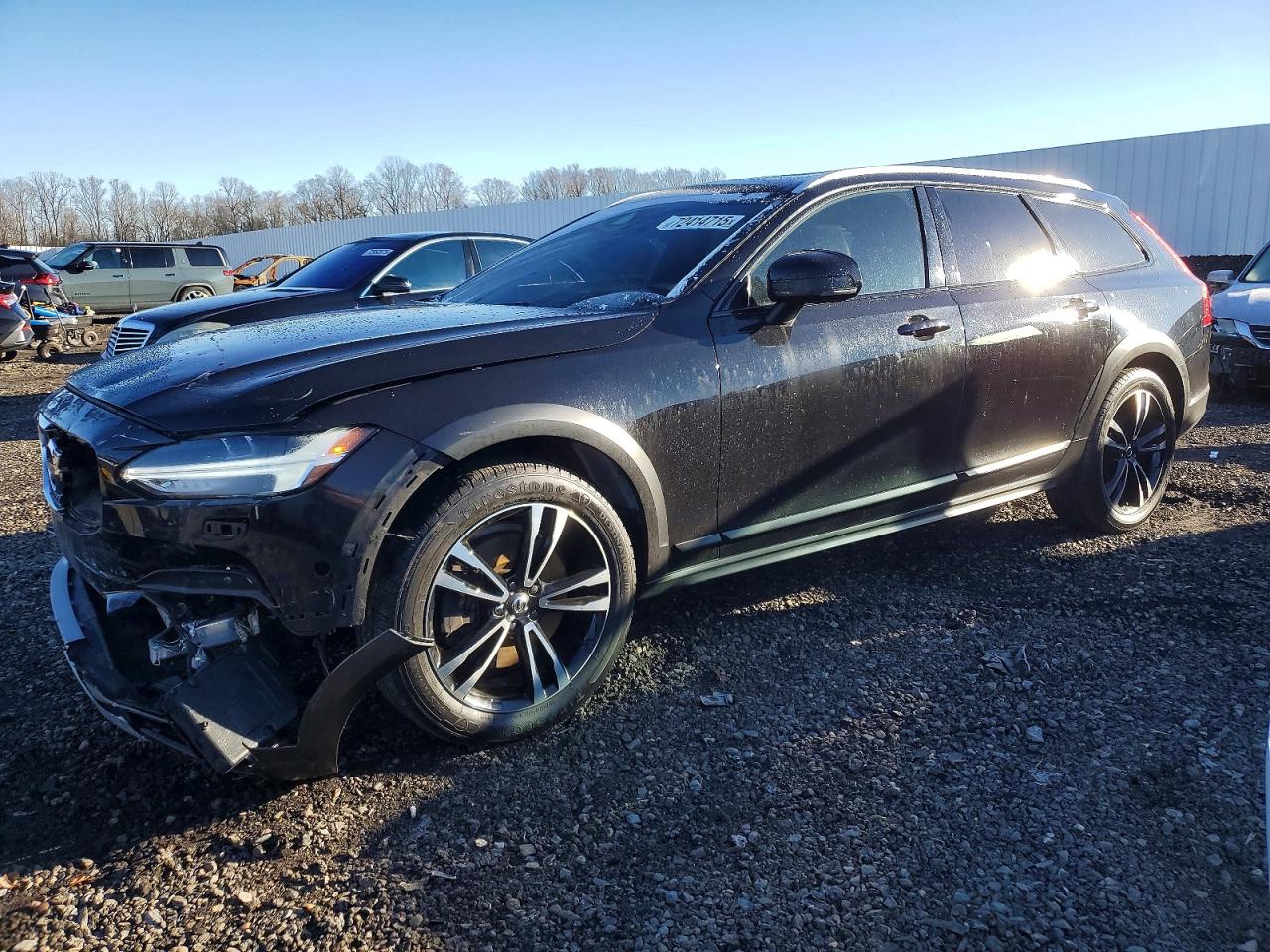2019 Volvo V90, VIN YV4102NKXK1079617 — Перед