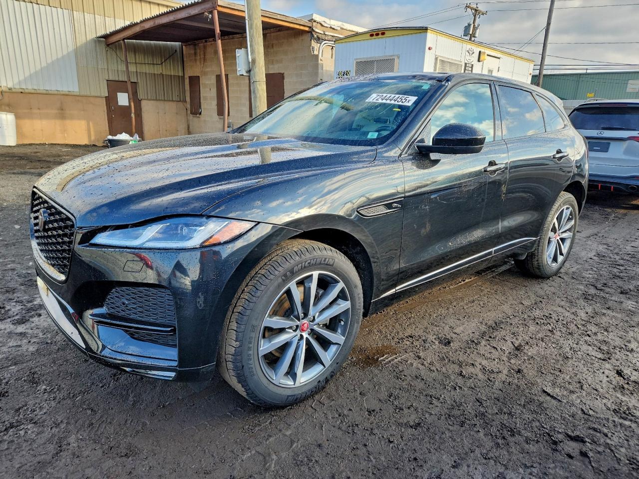 2022 Jaguar F-Pace S, VIN SADCJ2EX6NA698776 — Roof