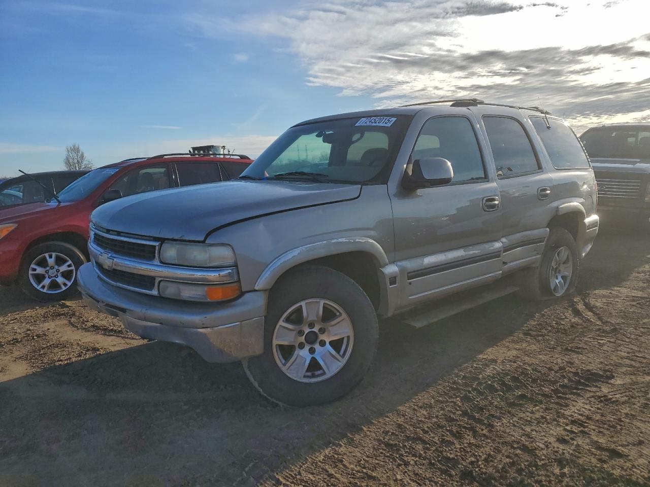 2001 Chevrolet Tahoe LT, VIN 1GNEK13T51R115922 — Side