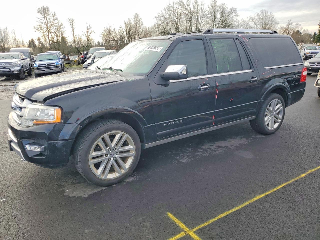 2017 Ford Expedition Max Platinum, VIN 1FMJK1MT8HEA10293 — Front end