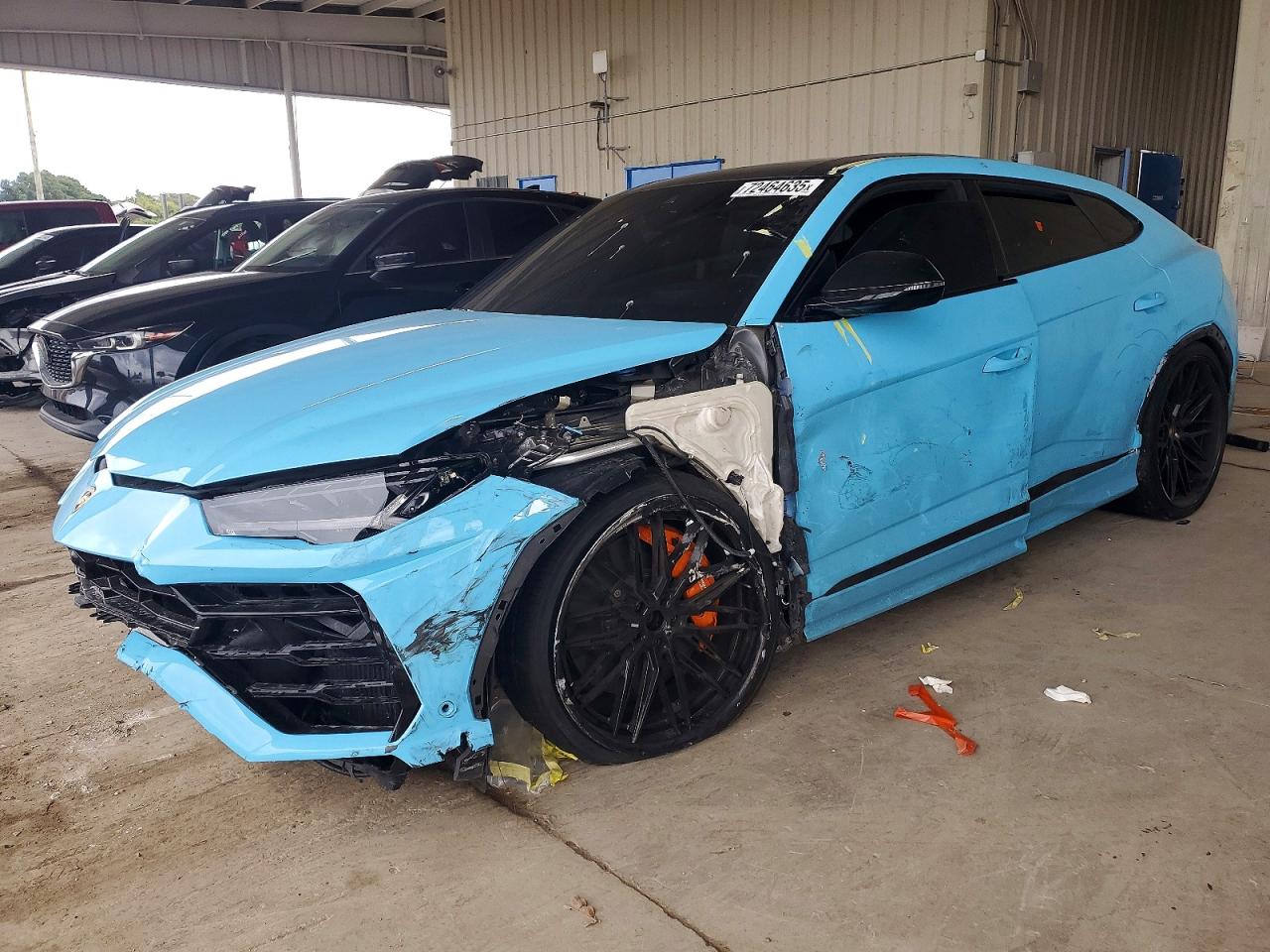 2020 Lamborghini Urus, VIN ZPBUA1ZL0LLA08242 — Front end