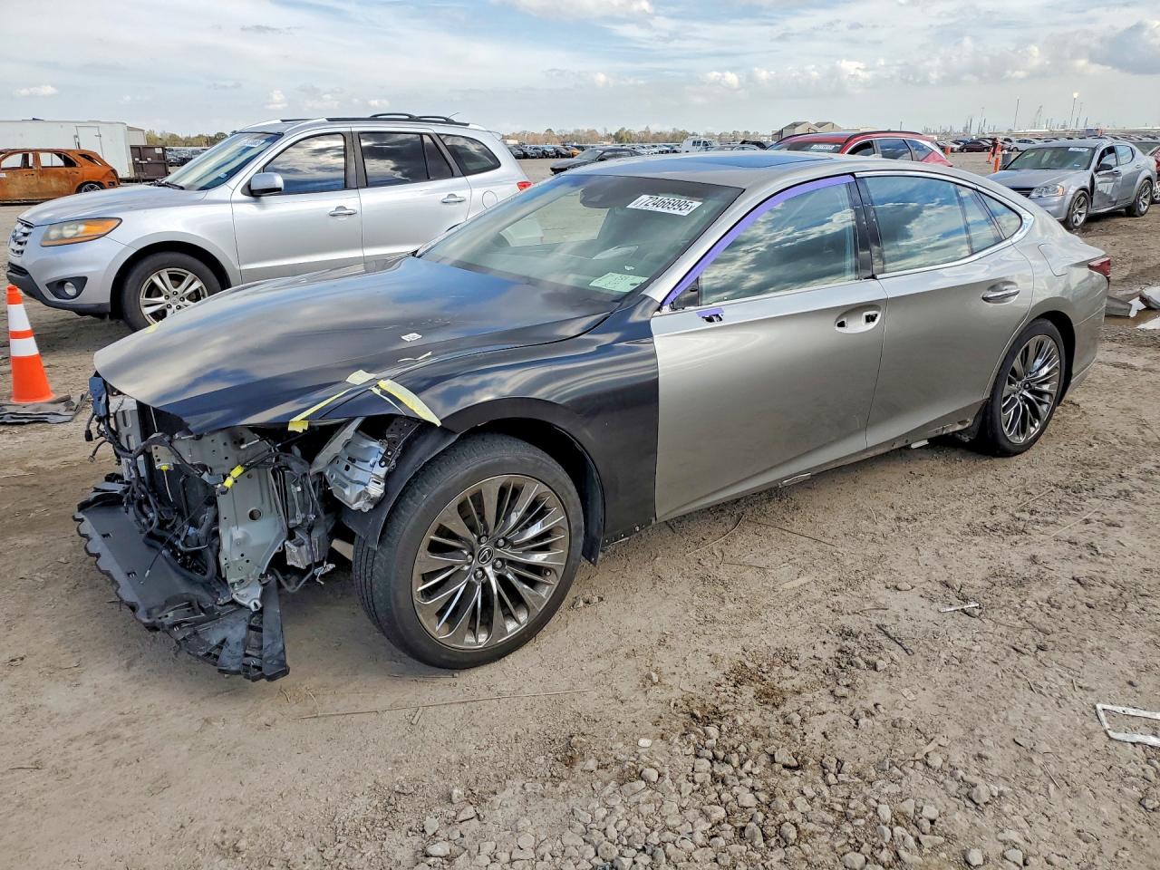 2021 Lexus LS 500, VIN JTHD51FFXM5013074 — Перед