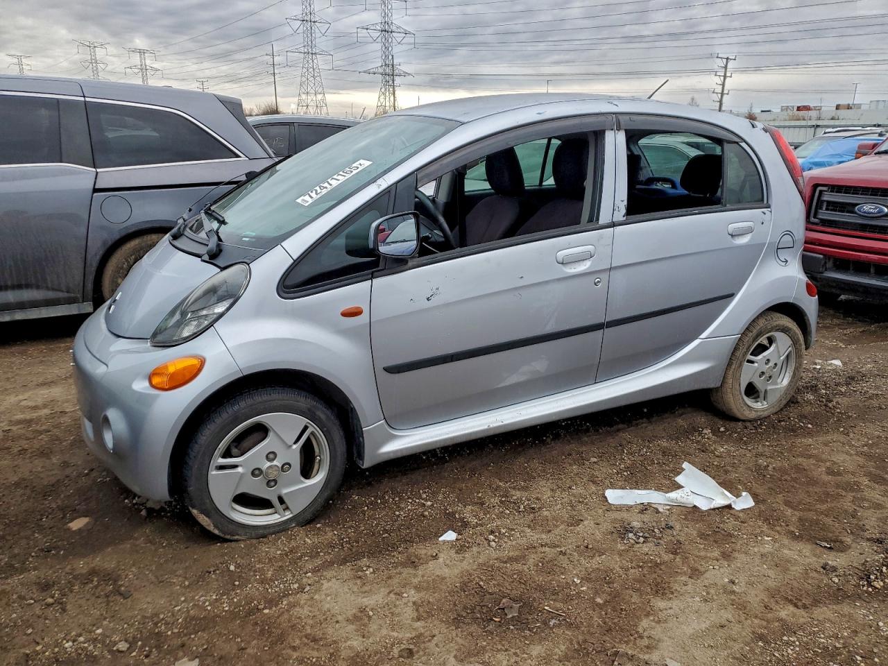 2012 Mitsubishi i-MiEV ES, VIN JA3215H14CU024636 — Normal wear