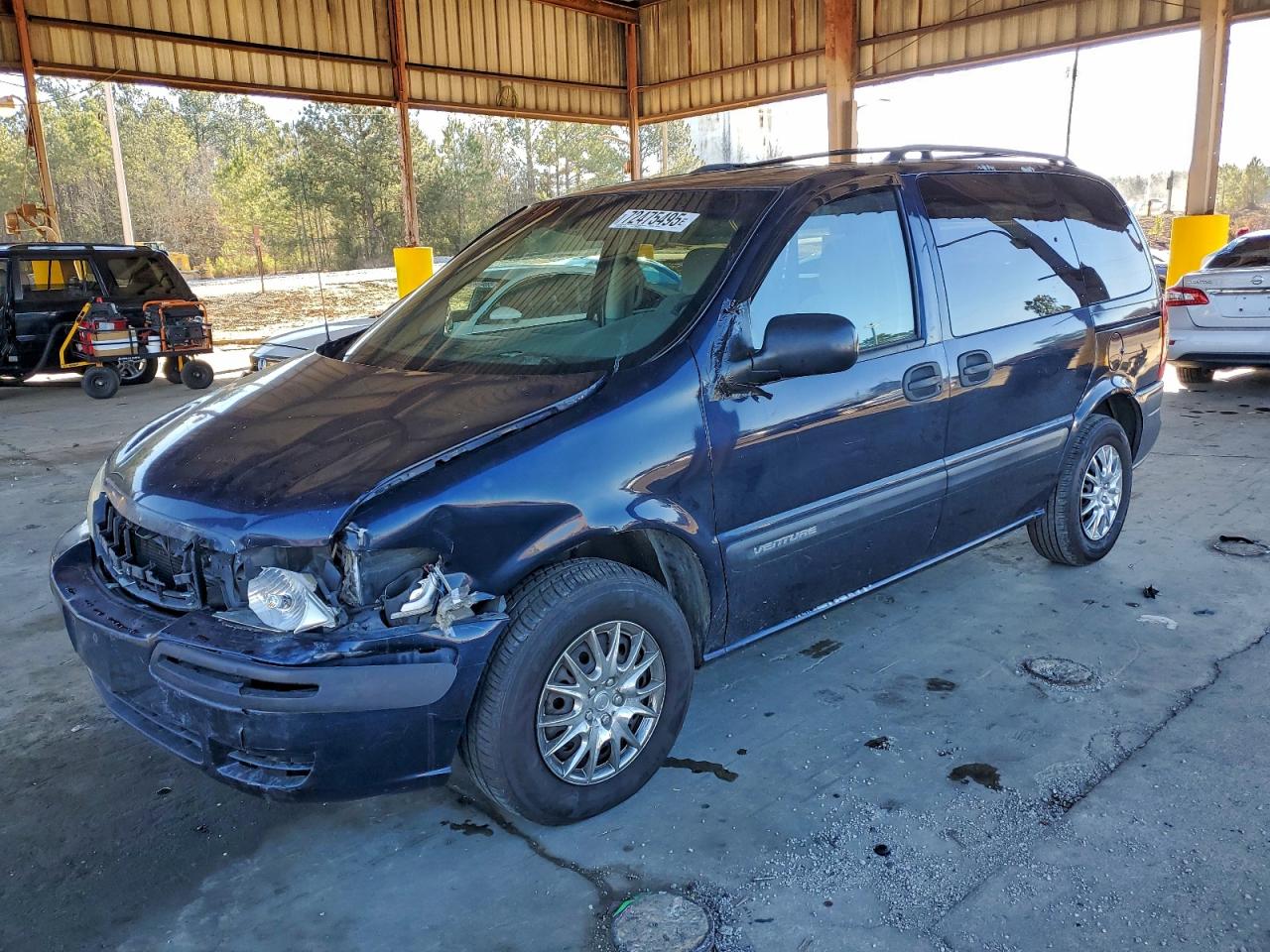 2002 Chevrolet Venture Plus 1SB, VIN 1GNDU03E02D105721 — Front end