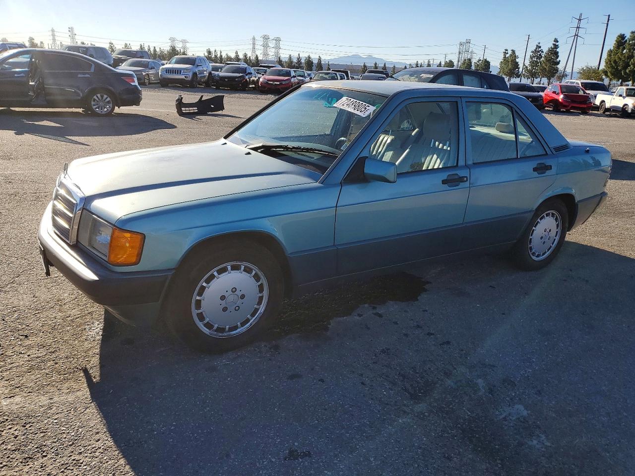 1991 Mercedes-Benz 190 E, VIN WDBDA28D9MF817308 — Rear end