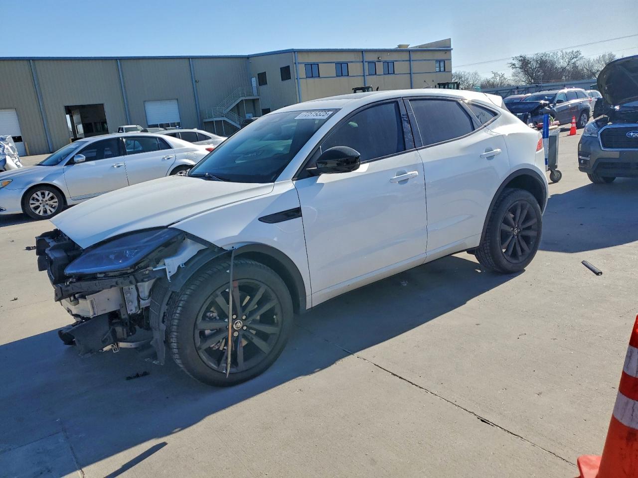 2024 Jaguar E-Pace R-Dynamic SE, VIN SADFL2FX9R1050005 — Front end