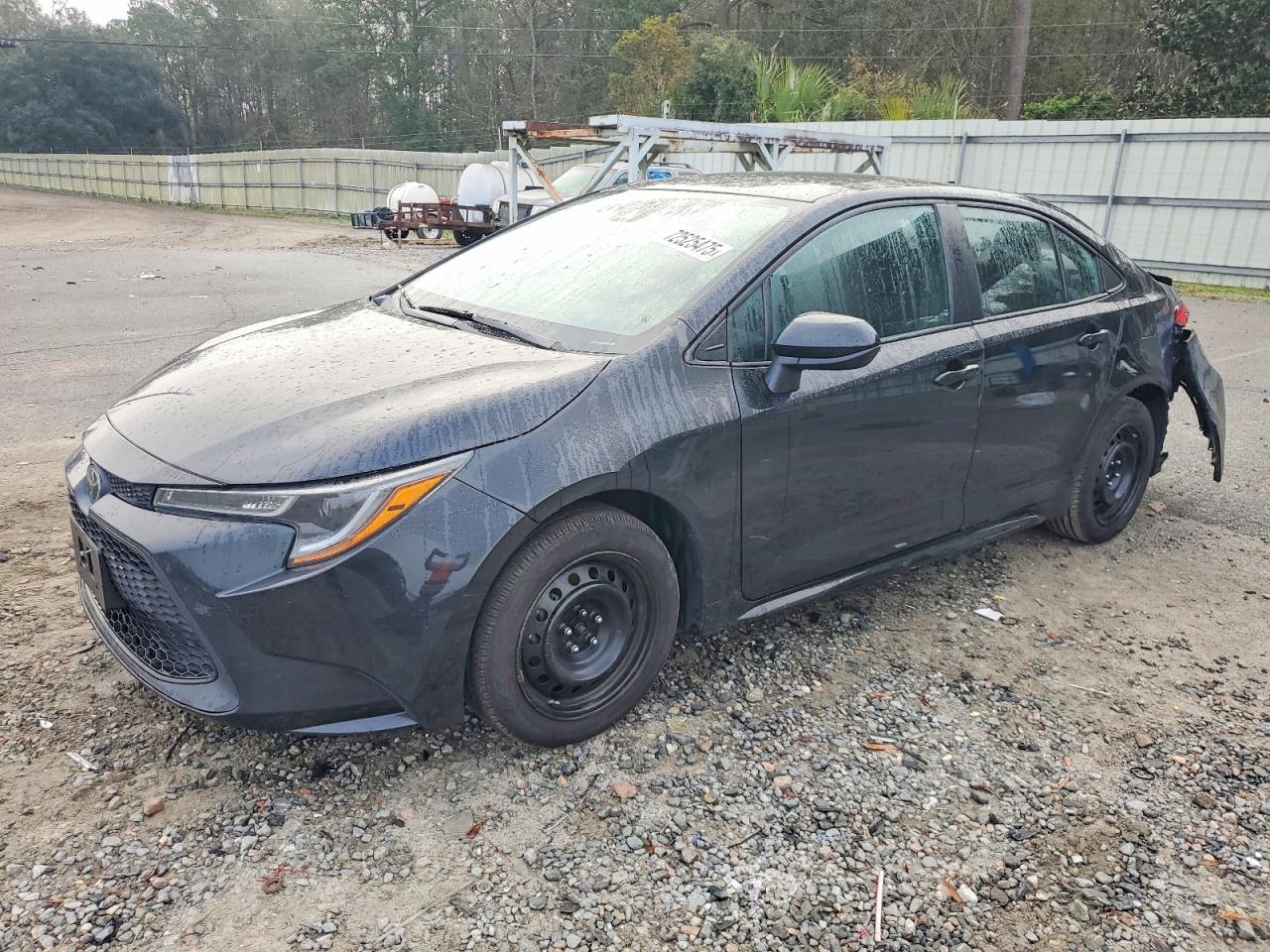 2022 Toyota Corolla LE, VIN 5YFEPMAE0NP299330 — Rear end