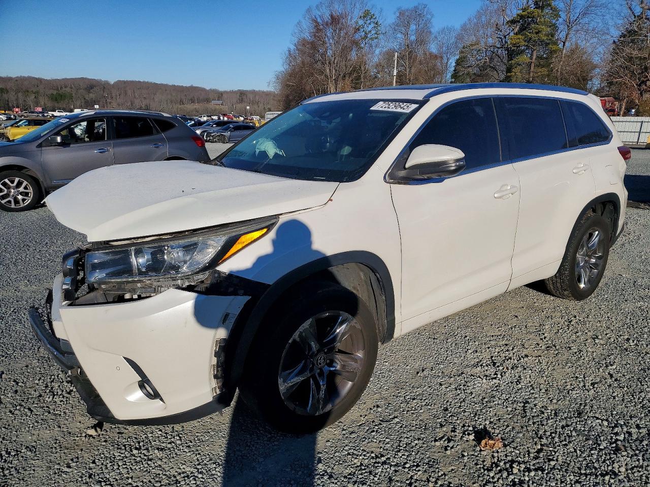 2018 Toyota Highlander Limited, VIN 5TDYZRFH5JS268292 — Front end