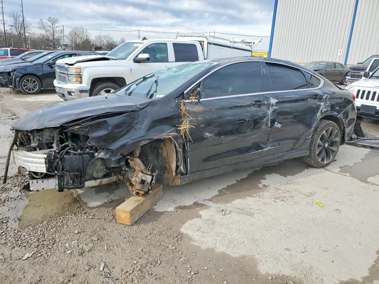 2016 Chrysler 200 C, VIN 1C3CCCEG5GN126125 — Rollover