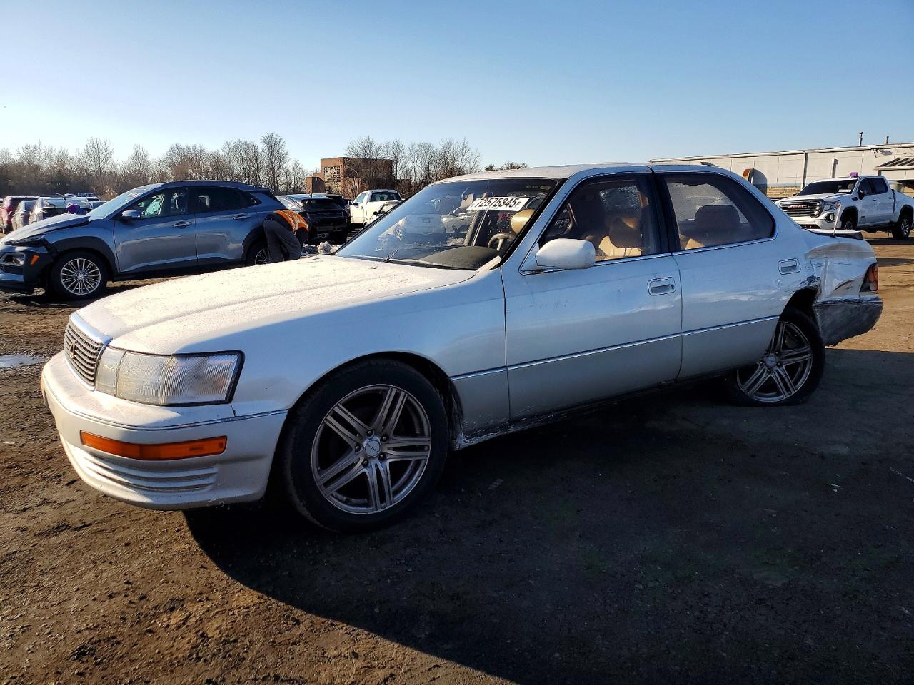 1991 Lexus LS 400, VIN JT8UF11E6M0098178 — Rear end