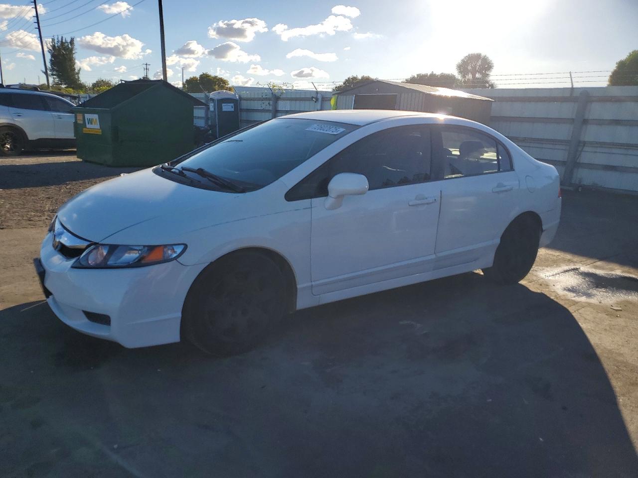 2010 Honda Civic LX, VIN 2HGFA1F56AH559597 — Prior damage history