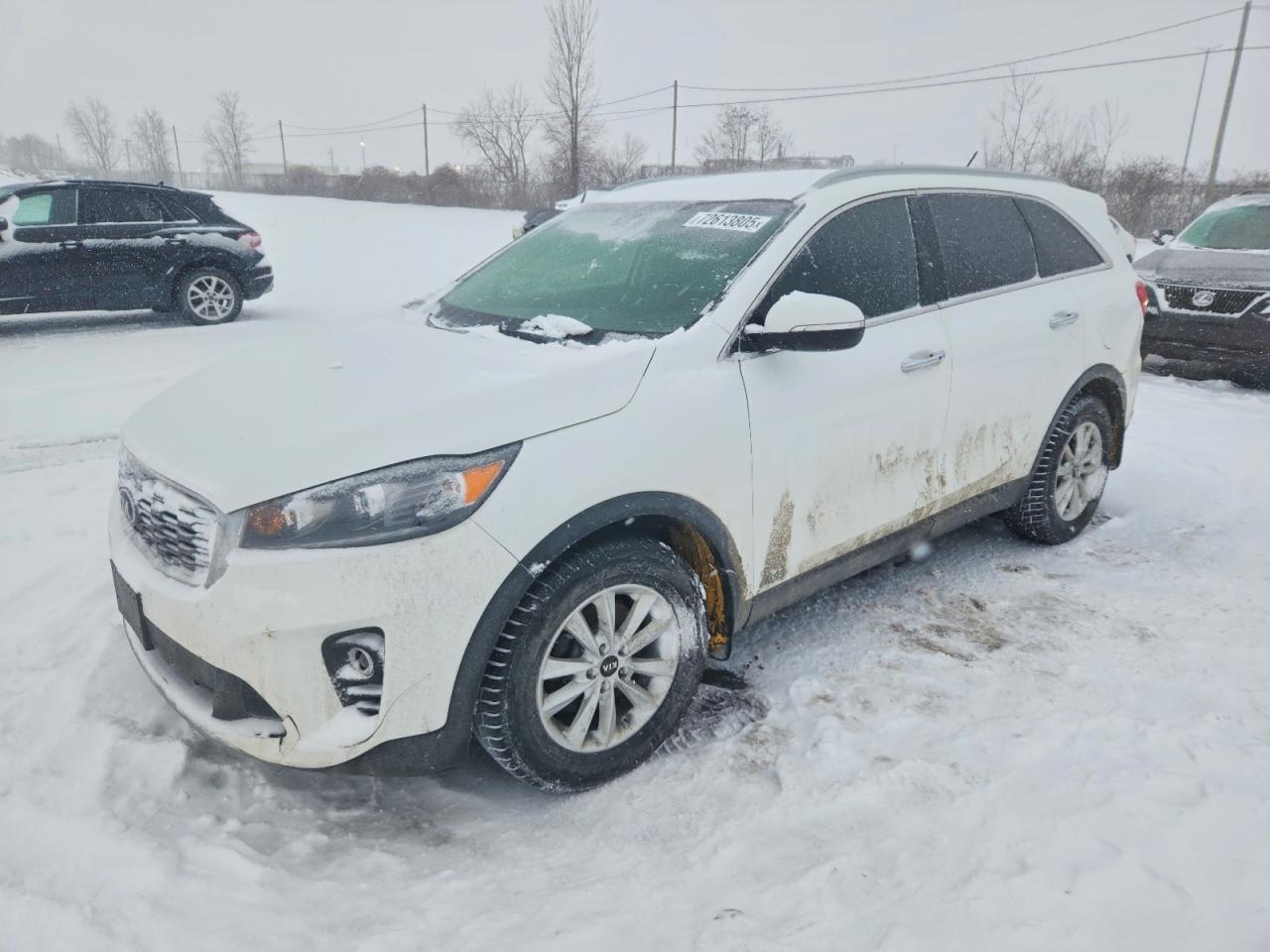 2019 Kia Sorento EX, VIN 5XYPHDA38KG601435 — Front end