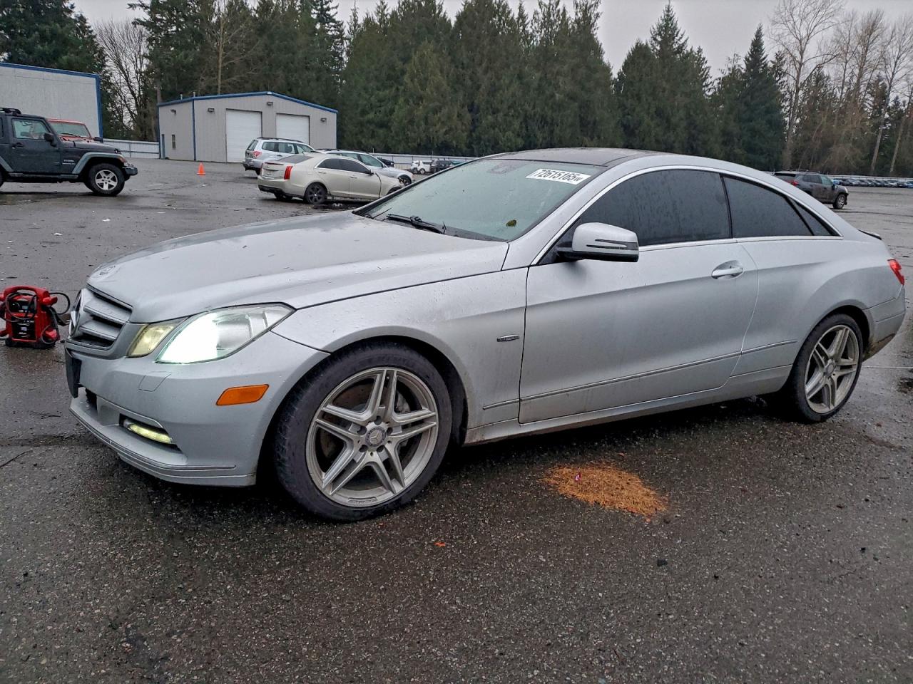 2012 Mercedes-Benz E 350, VIN WDDKJ5KB0CF141448 — Rear end