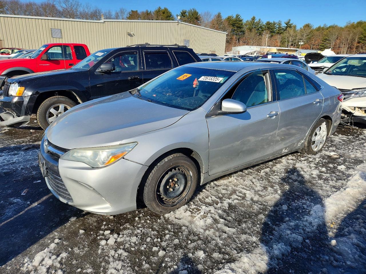 2016 Toyota Camry LE, VIN 4T4BF1FK7GR524174 — Вандализм