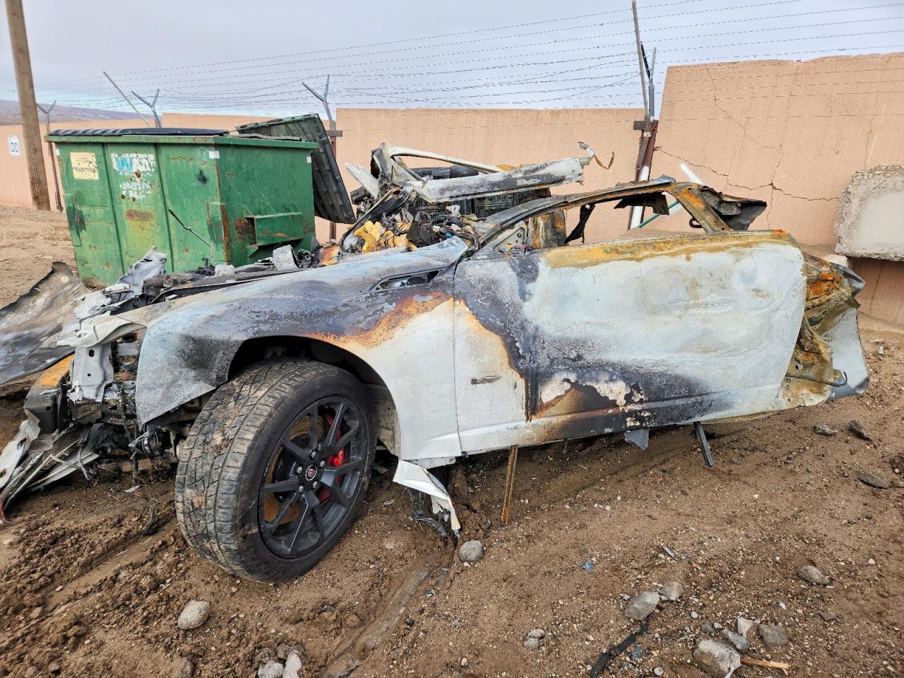 2015 Cadillac CTS-V, VIN 1G6DV1EP6F0100646 — Burn