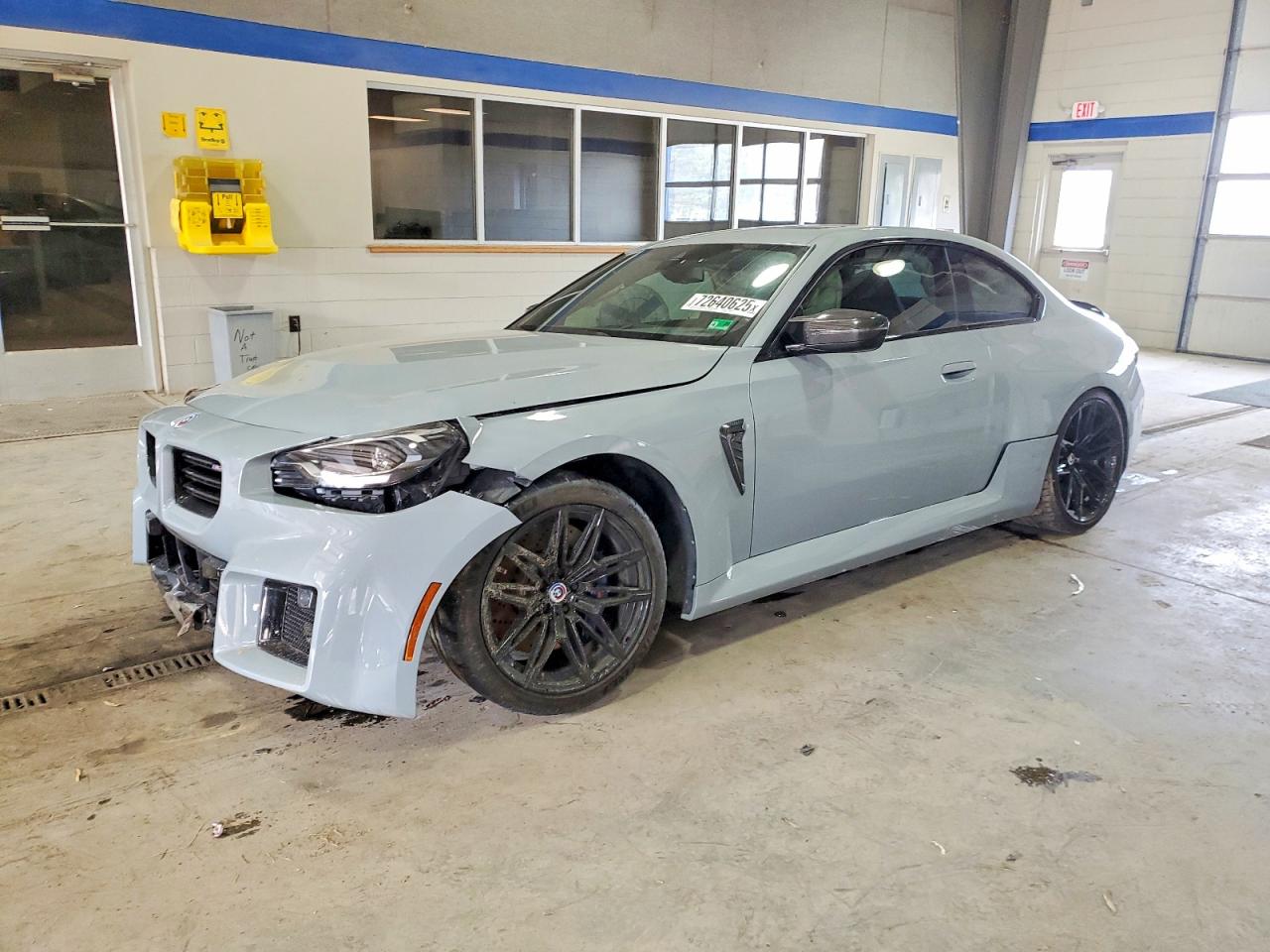 2023 BMW M2, VIN 3MF13DM02P8C99484 — Перед