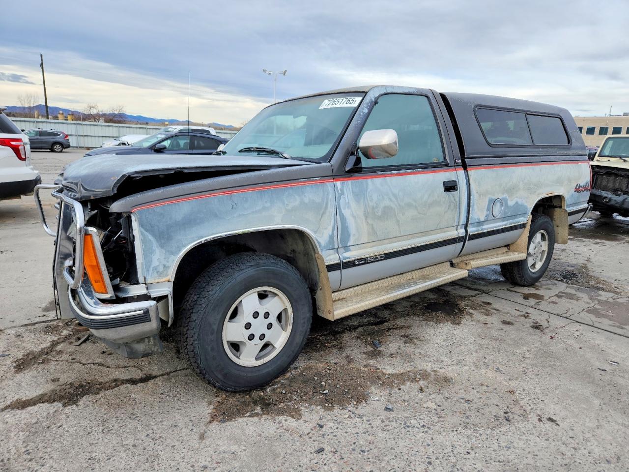 1992 GMC Sierra 1500, VIN 1GTEK14K5NZ512910 — Front end
