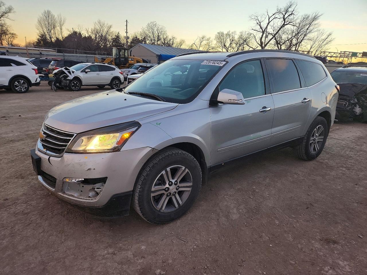 2017 Chevrolet Traverse LT, VIN 1GNKRGKD8HJ248209 — Front end
