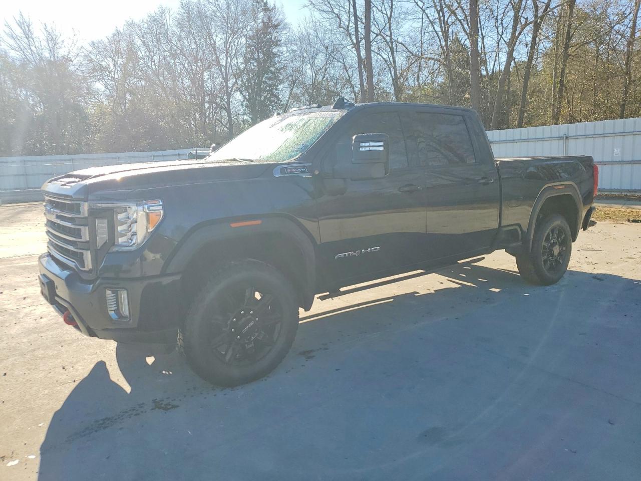 2021 GMC Sierra 2500HD AT4, VIN 1GT49PE79MF247316 — Interior fire