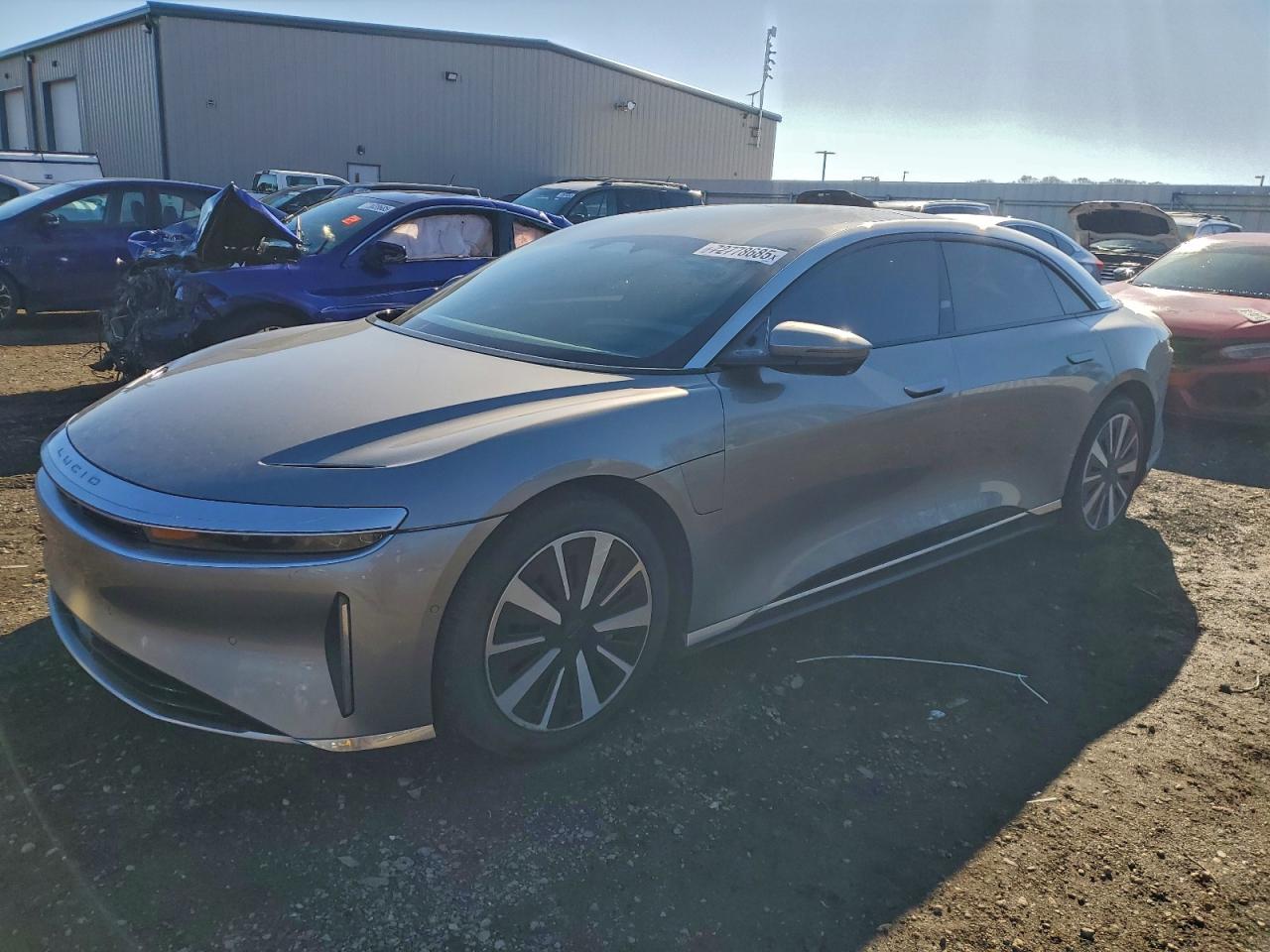 2023 Lucid Air Touring, VIN 50EA1TEA4PA004573 — Мелкие вмятины и царапины