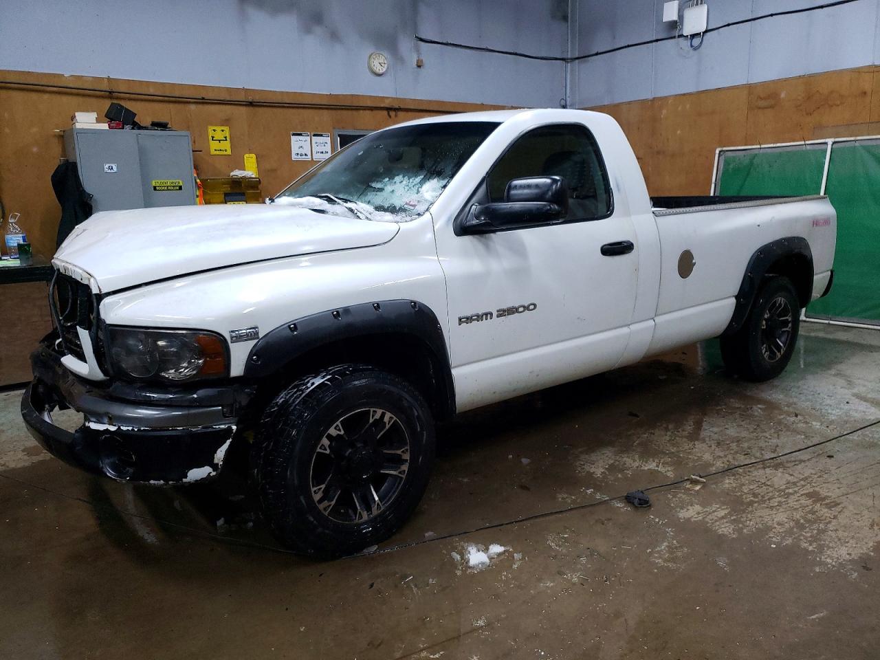 2003 Dodge RAM, VIN 3D7KA26D73G770679 — Перед