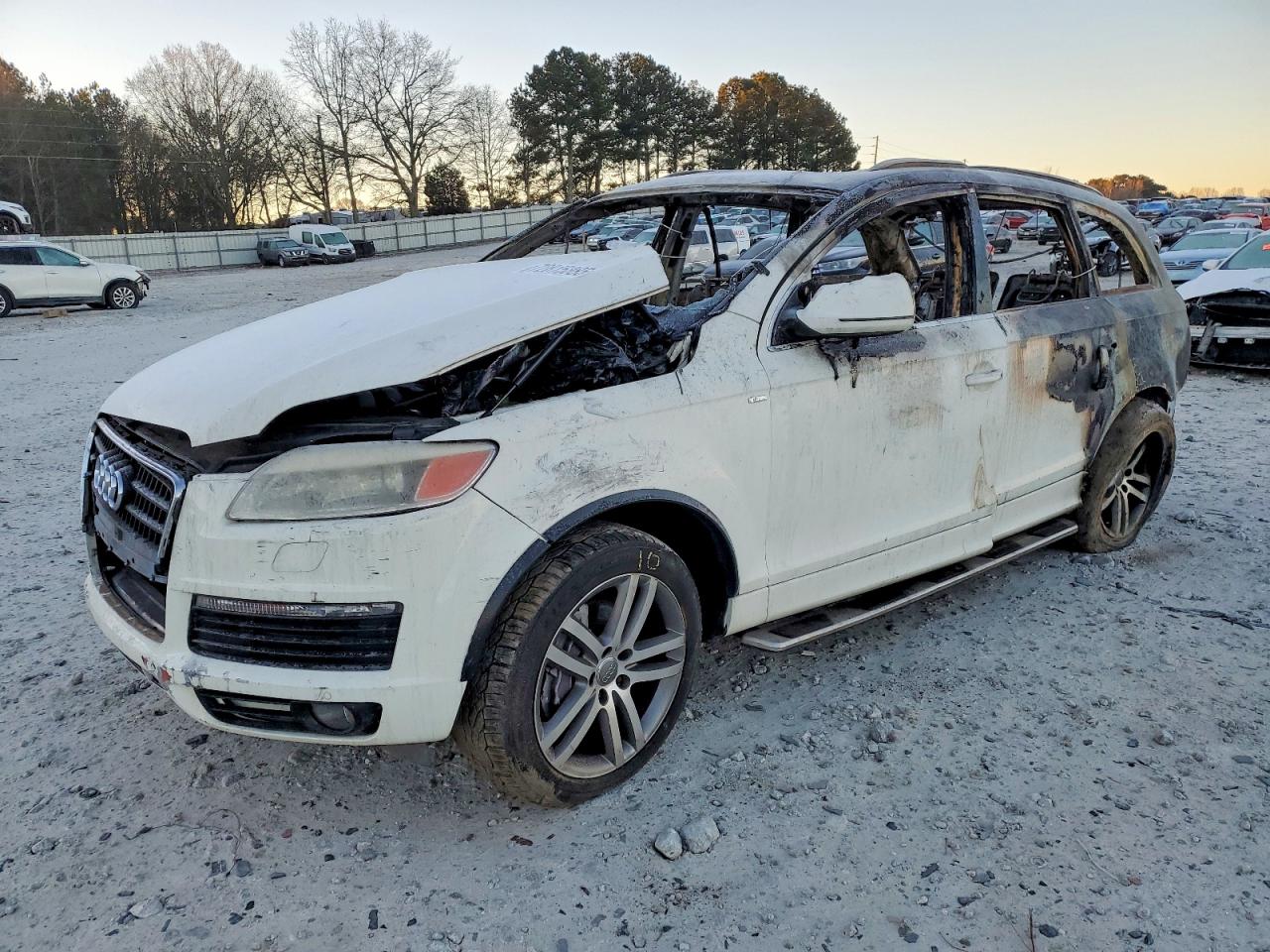 2009 Audi Q7 Prestige, VIN WA1CV74L09D015545 — Burn