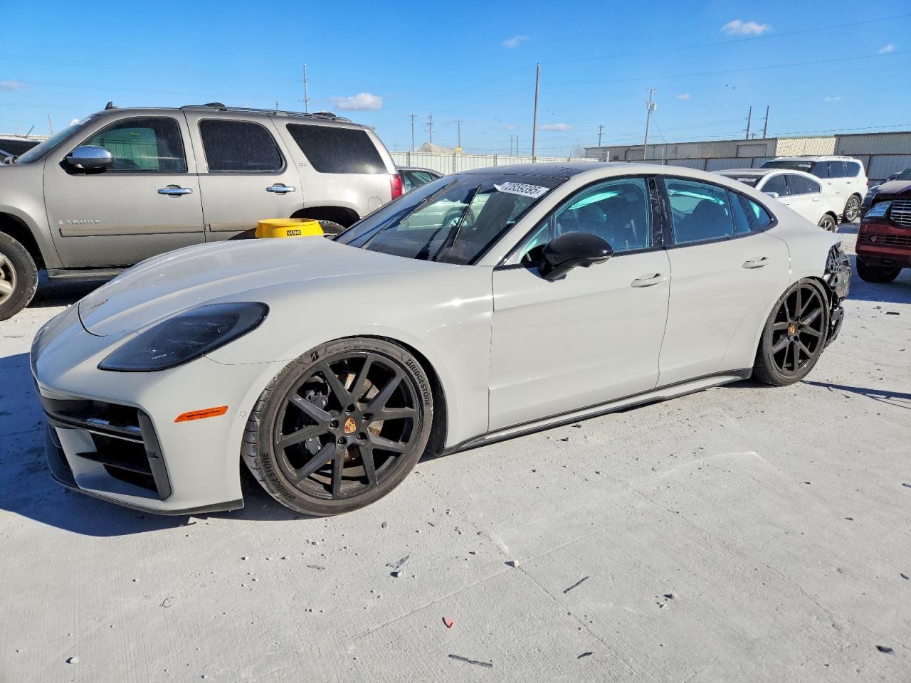 2025 Porsche Panamera, VIN WP0AA2YA3SL010887 — Rear end