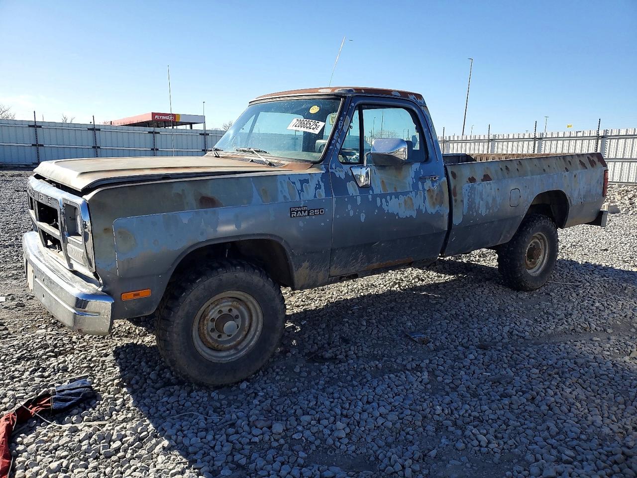 1991 Dodge D/W 250, VIN 1B7KM26Z9MS339767 — Engine fire