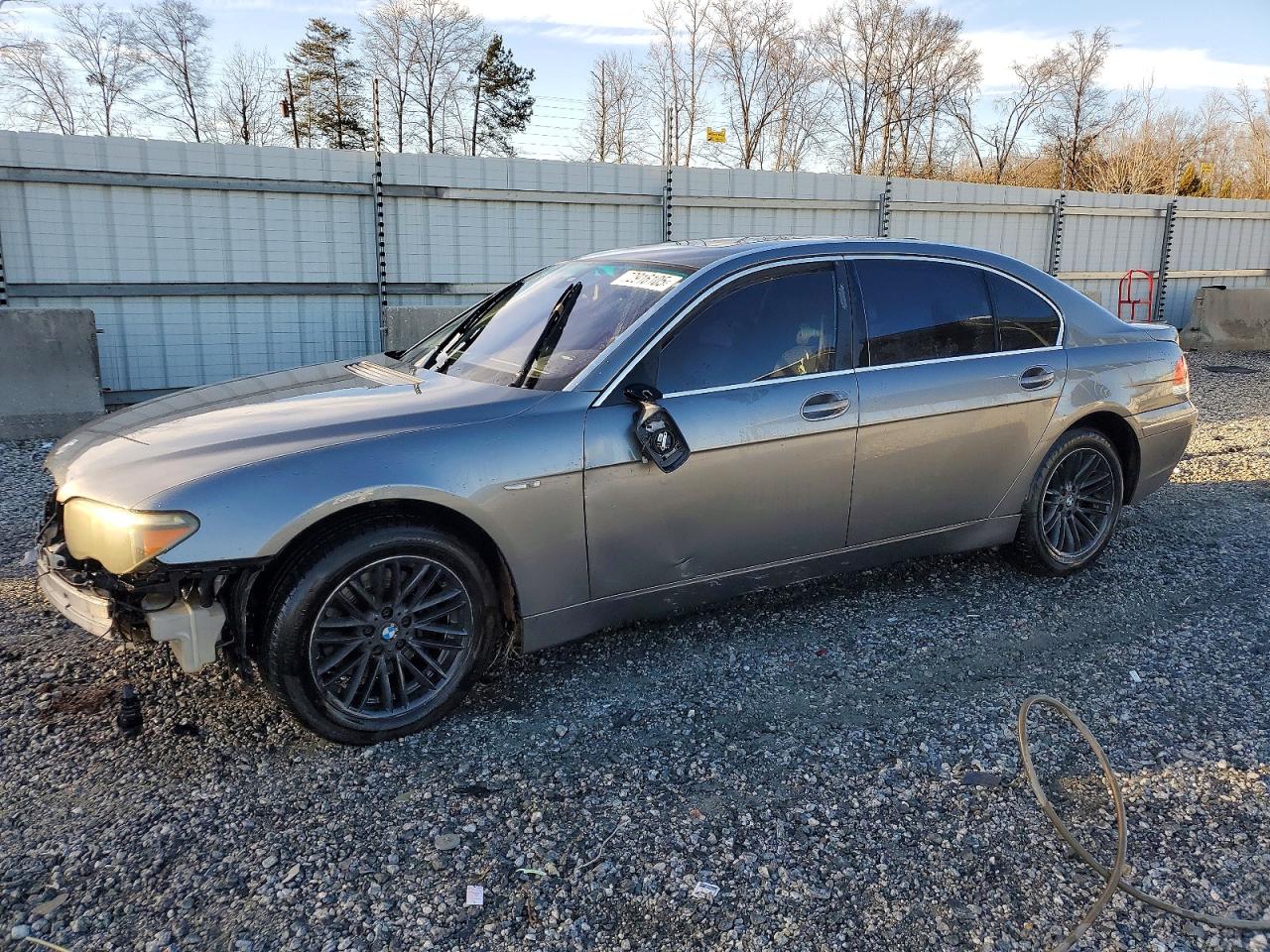 2005 BMW 7 Series 745Li, VIN WBAGN63555DS59543 — Front end