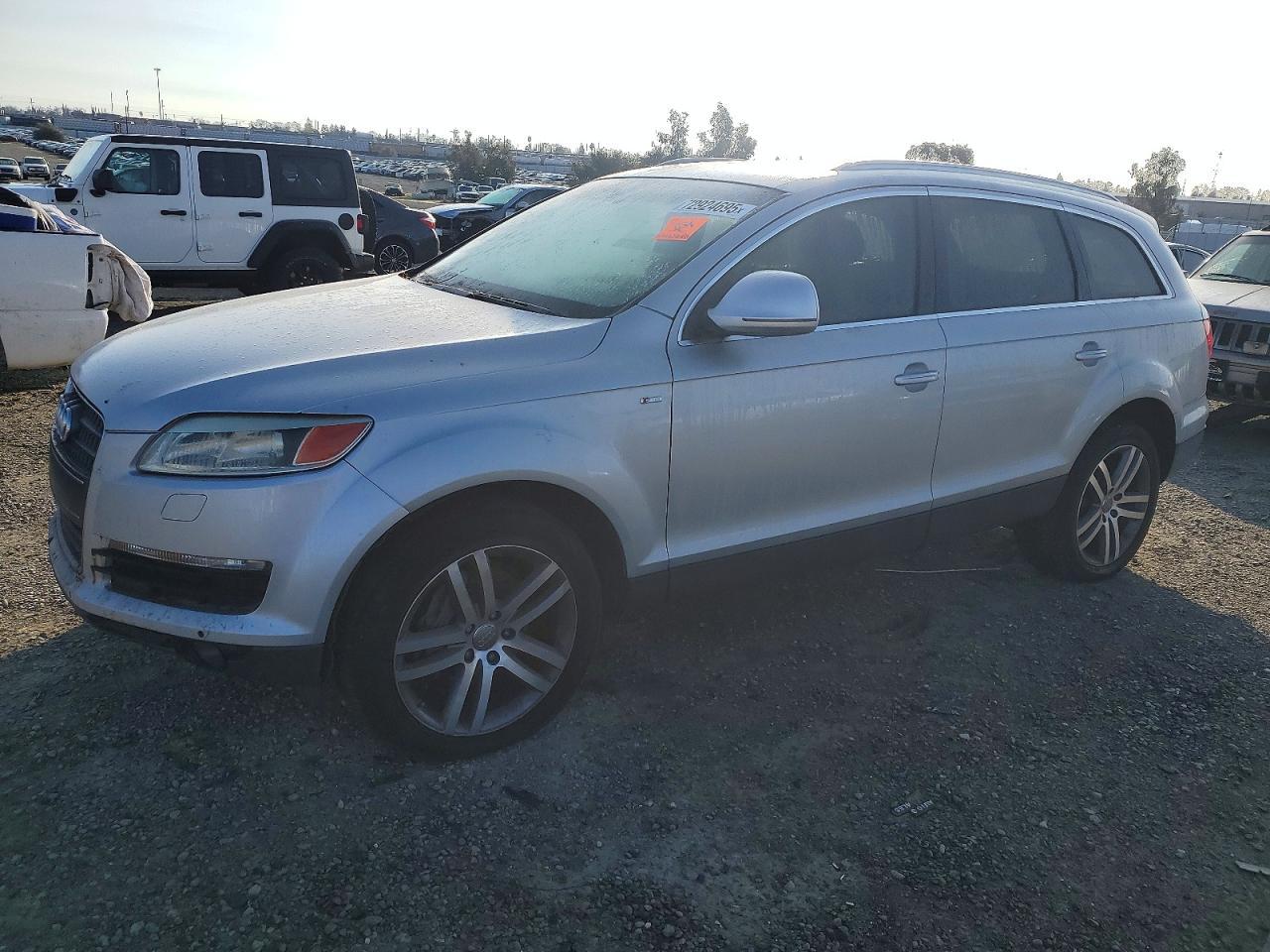 2007 Audi Q7 Premium, VIN WA1EY74L77D039659 — Minor dents and scratches