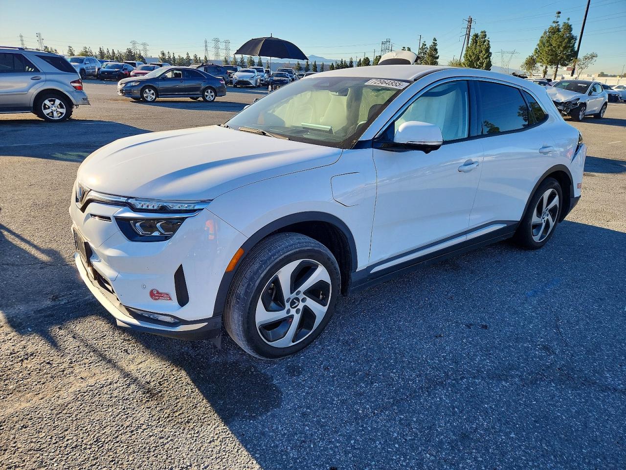 2023 VinFast VF 8 Eco, VIN RLLV1AEB8PH003085 — Side