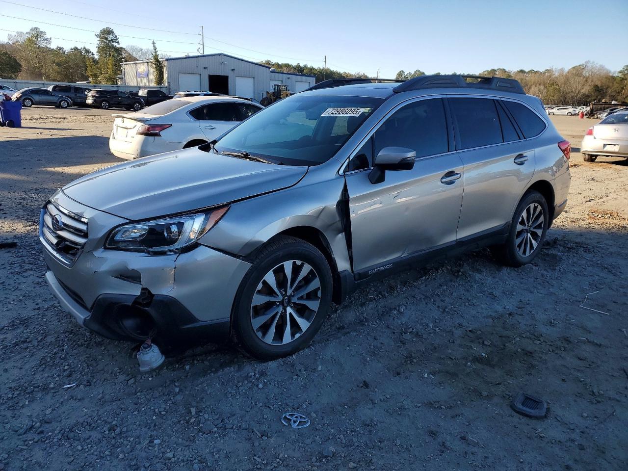 2016 Subaru Outback Limited, VIN 4S4BSBNCXG3341461 — Front end