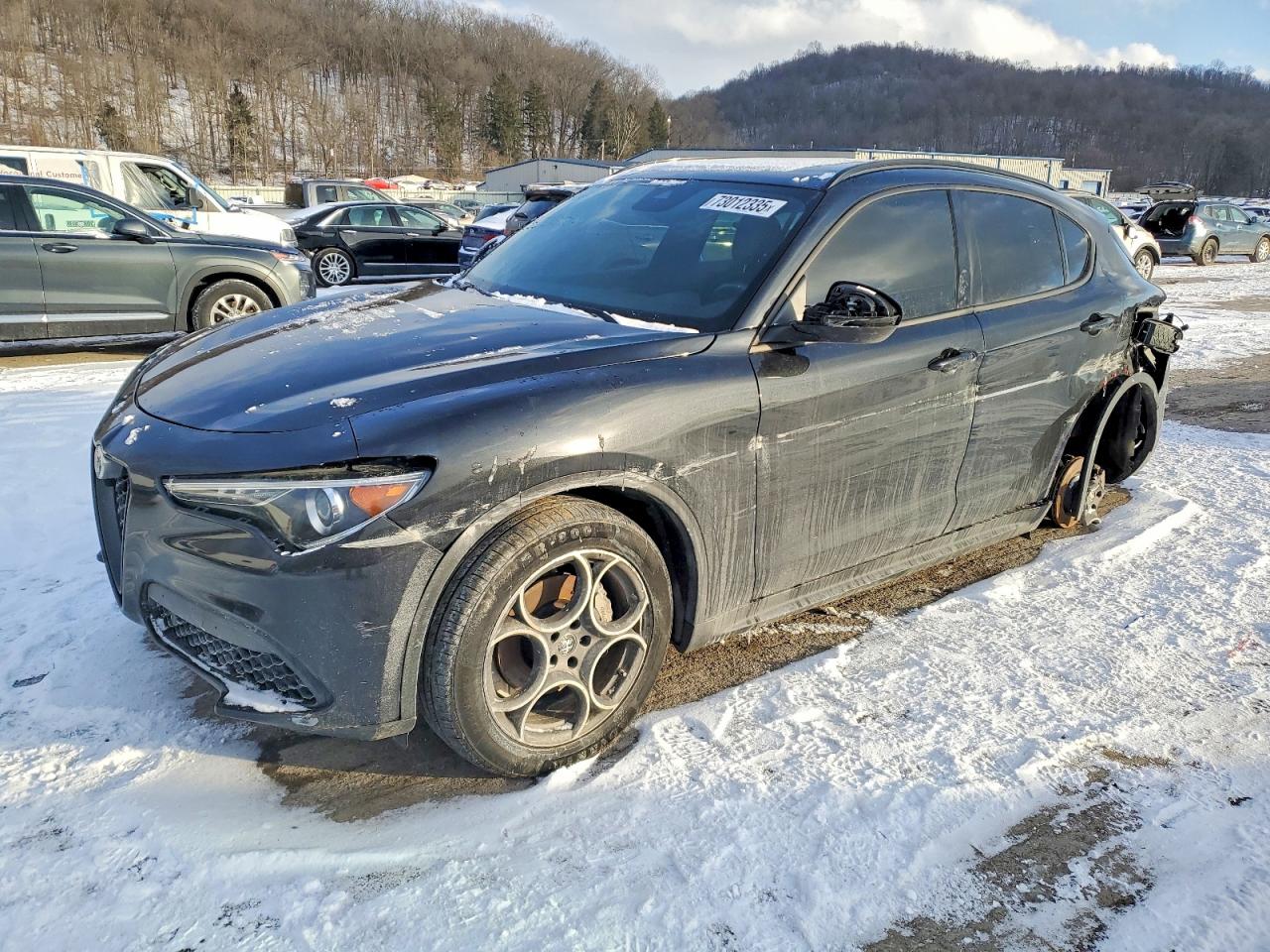 2022 Alfa Romeo Stelvio Sprint, VIN ZASPAJAN7N7D38772 — Rear end