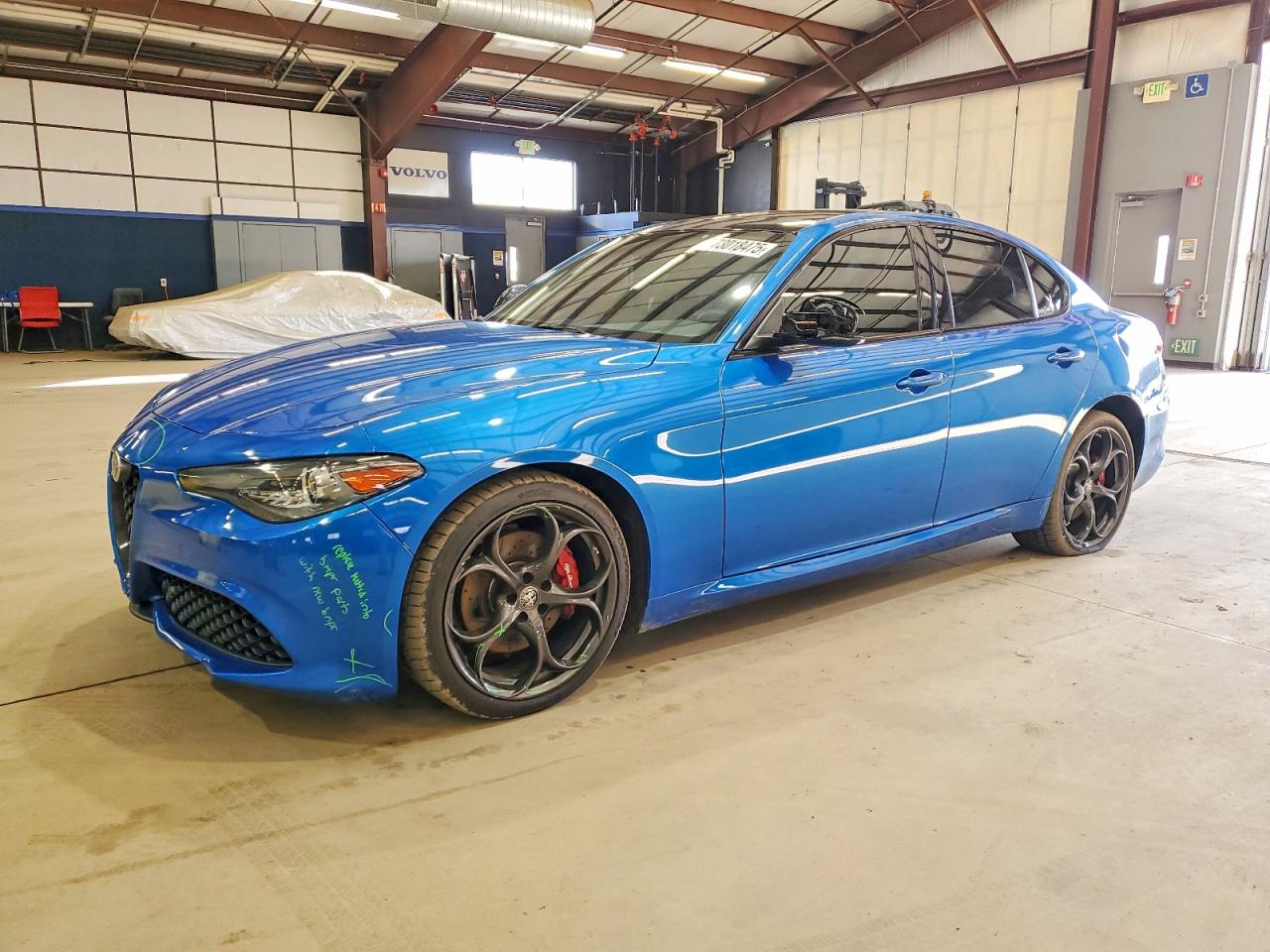 2018 Alfa Romeo Giulia Ti Sport, VIN ZARFAEEN2J7596302 — Minor dents and scratches