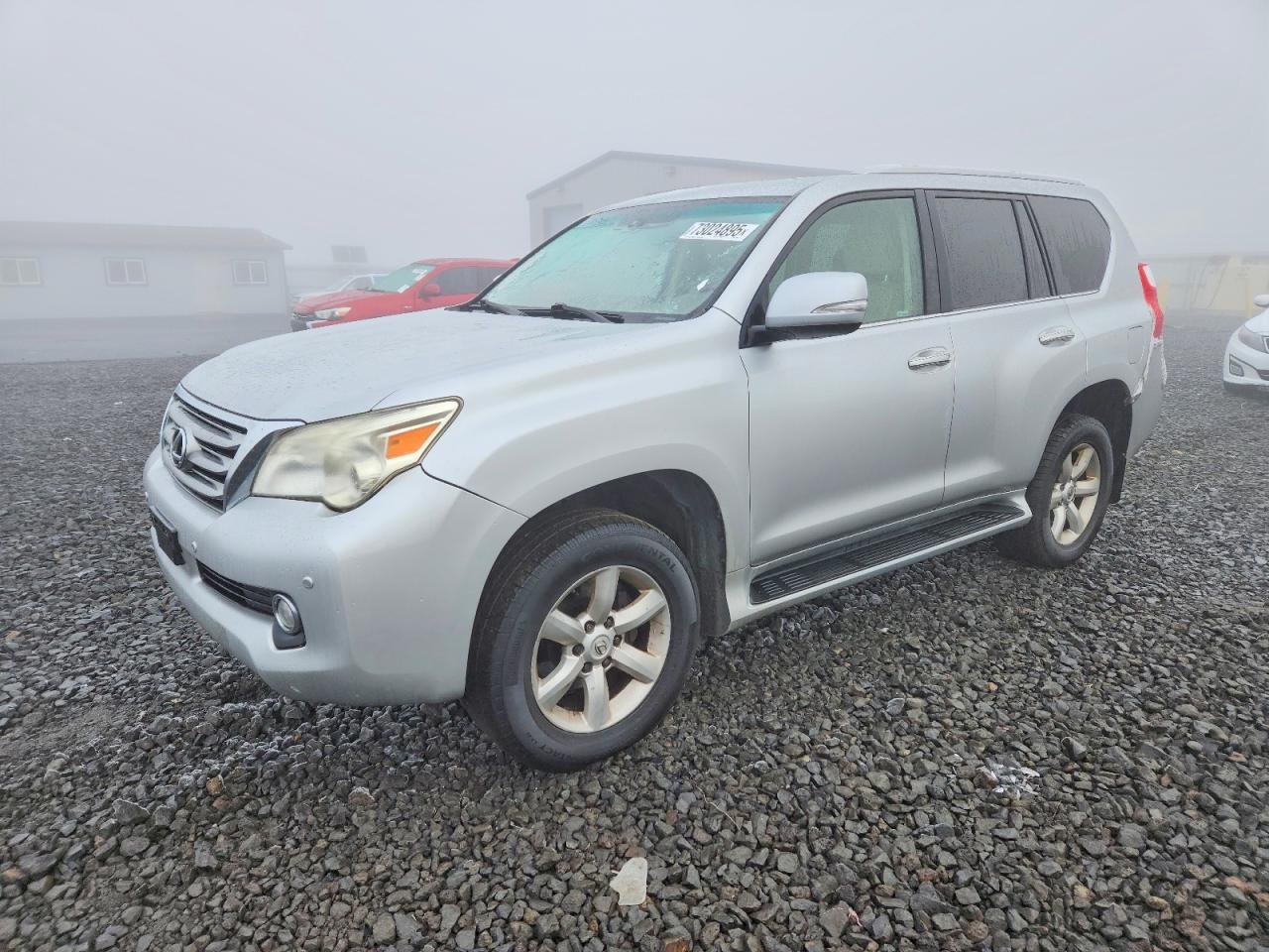 2011 Lexus GX 460, VIN JTJBM7FX3B5025388 — Rear end