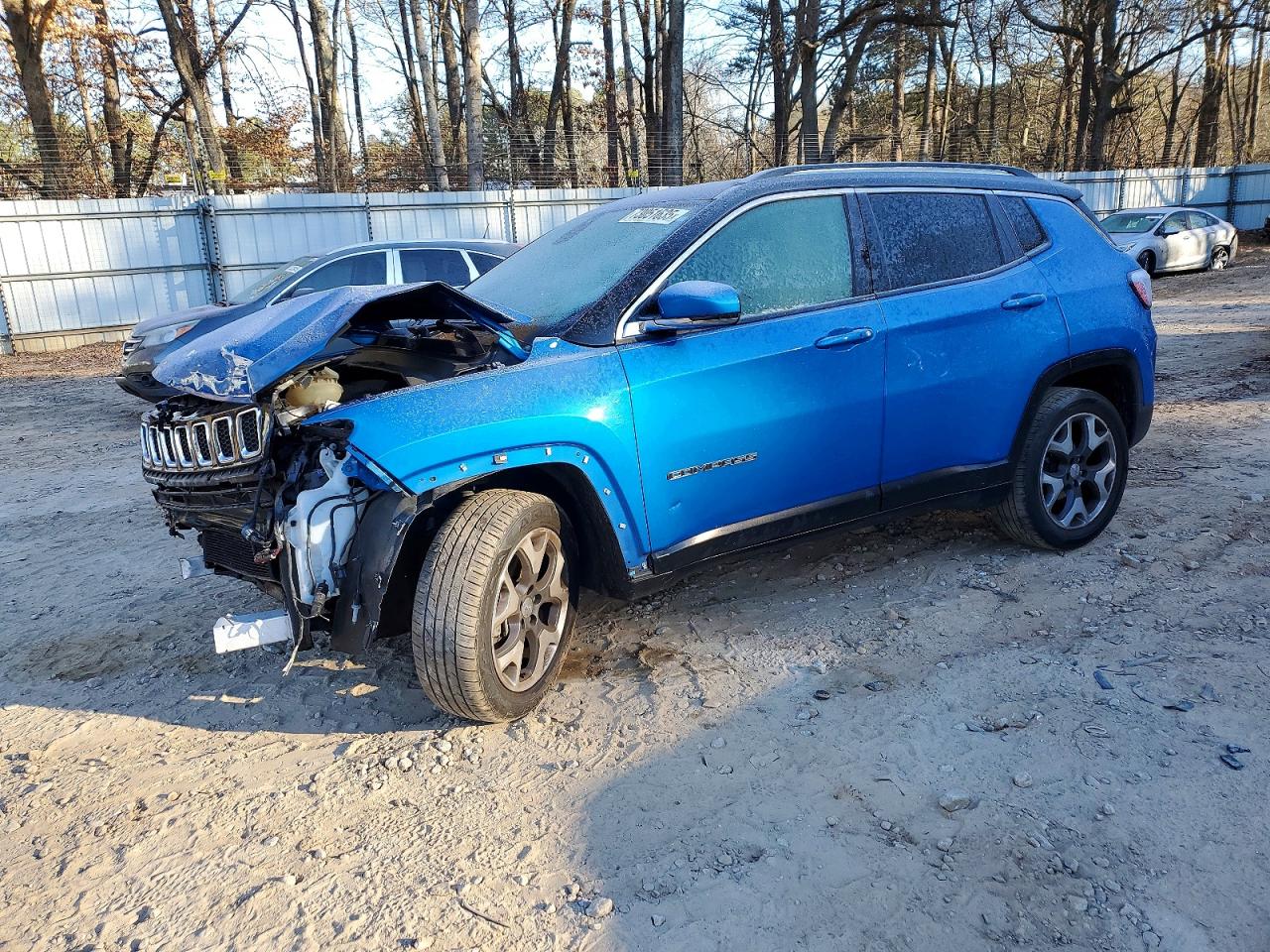 2018 Jeep Compass Limited, VIN 3C4NJDCB5JT437326 — Front end