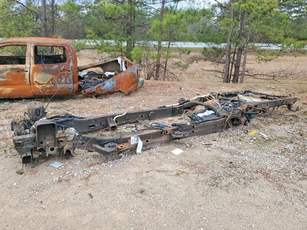 2019 Chevrolet Silverado 1500 LT Trail Boss, VIN 1GCPYFED3KZ211956 — Stripped