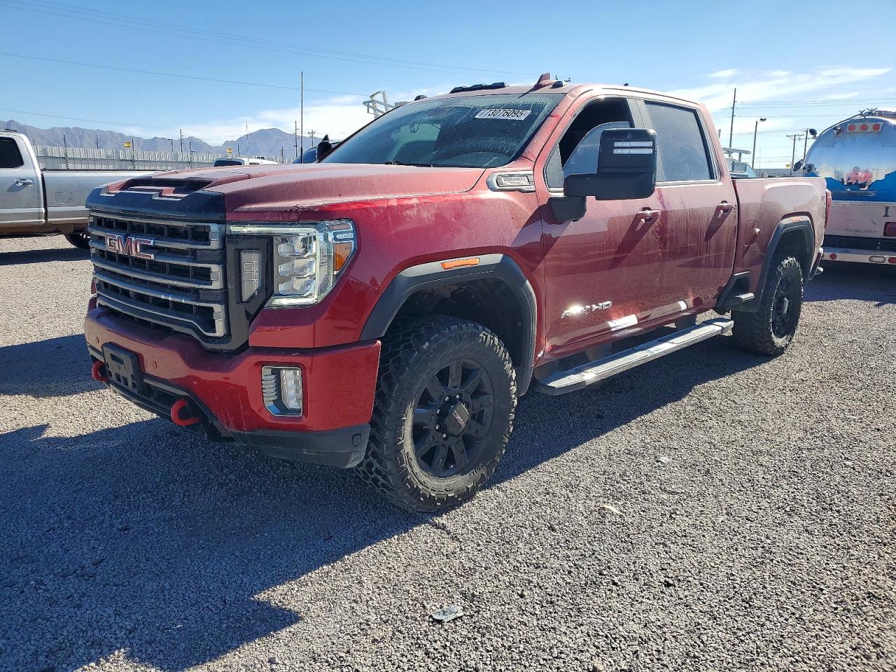 2022 GMC Sierra 3500HD AT4, VIN 1GT49VEY0NF204711 — Normal wear
